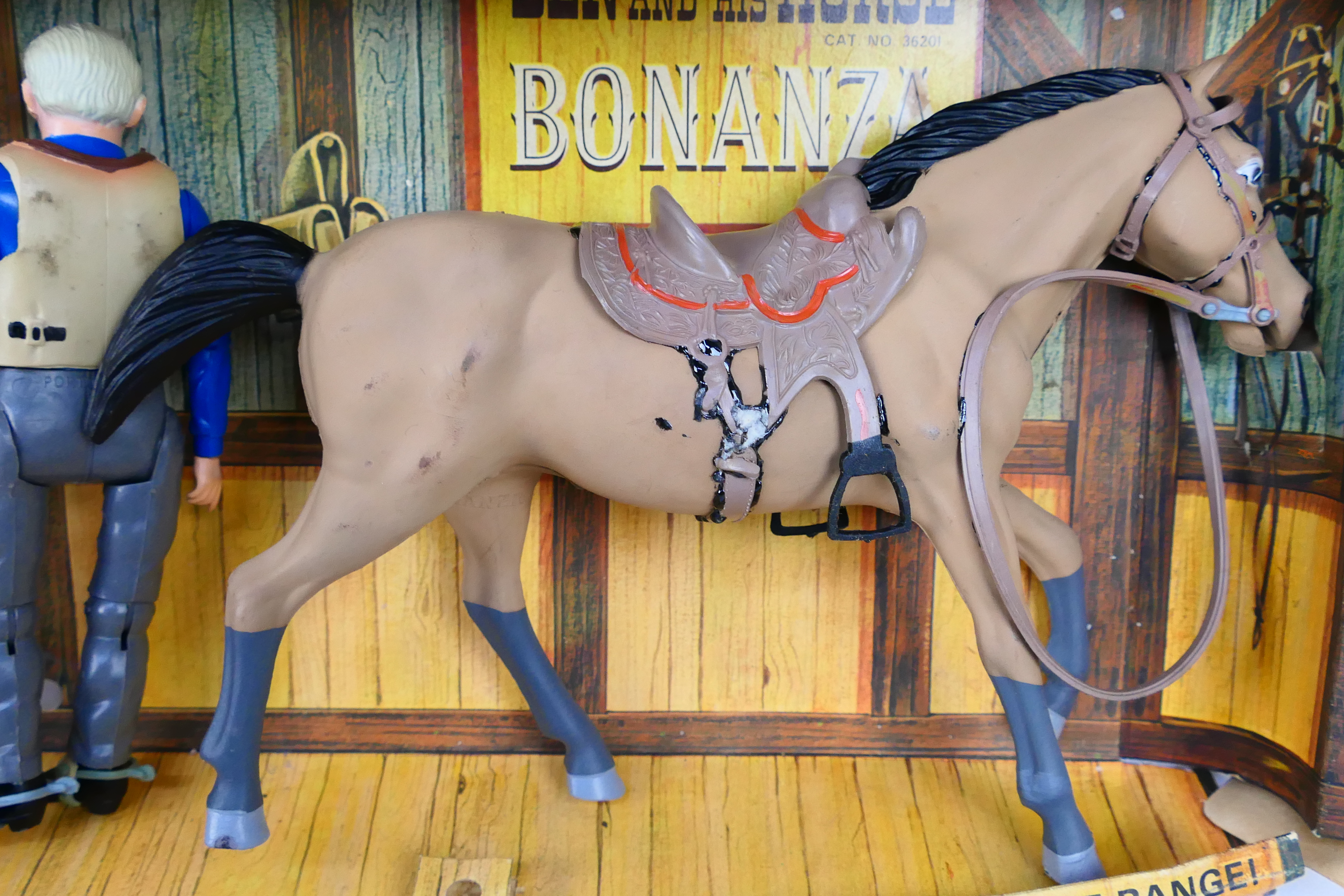 Palitoy - Bonanza - 2 x boxed sets, Ben And His Horse # 36201 and Hoss And His Horse # 36203. - Image 13 of 14