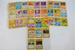 Pokemon - A complete set of 62 x Fossil