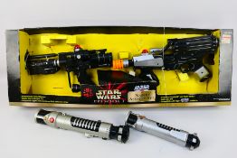 Hasbro - Star Wars - A Star Wars Naboo Assault Set in excellent condition with all parts present in