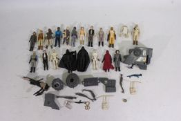 Kenner - Star Wars - A collection of 20 vintage unboxed Star Wars figures varying from poor to