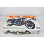 Tamiya - A 1:6 scale Harley Davidson FLSTFB Fat Boy Lo(16041).