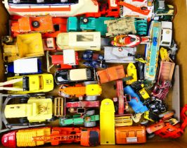 Corgi - Matchbox - Dinky - Others - An assortment of mixed branded vehicles from different era's