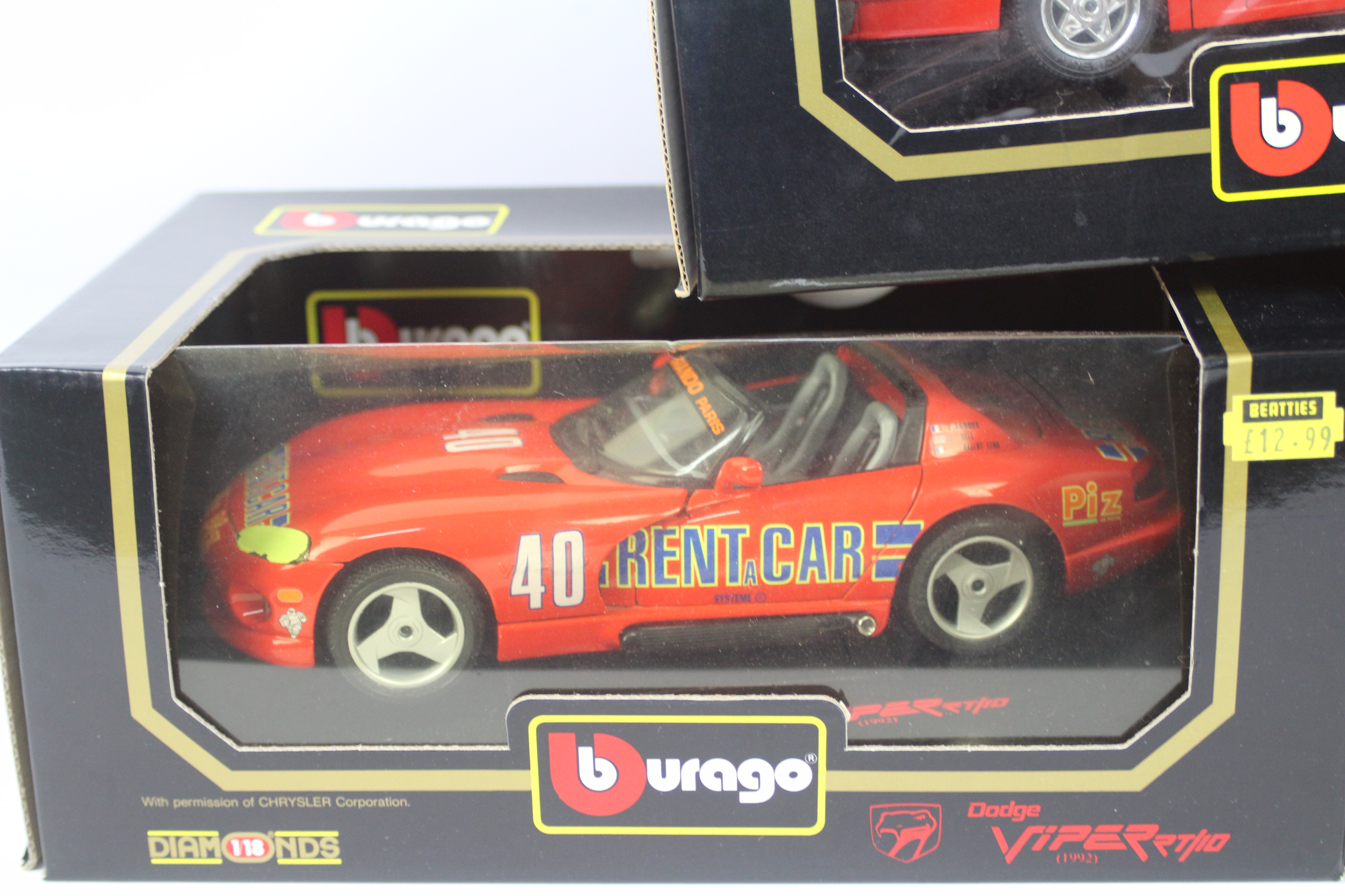 Bburago - Maisto - Three boxed diecast 1:18 scale model cars. - Image 4 of 8