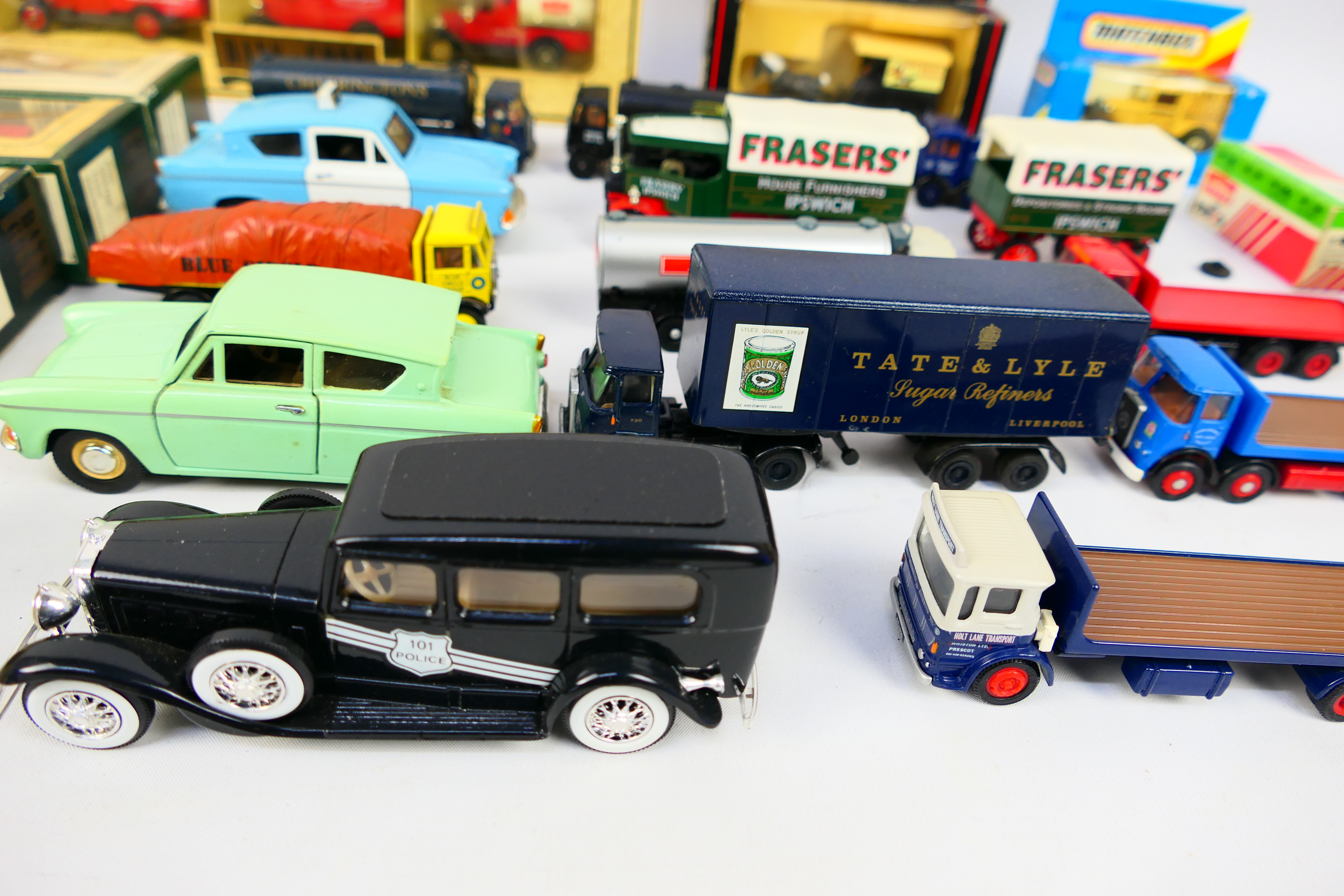 Lledo - Corgi - Matchbox - An assortment of boxed Lledo cars in excellent to near mint condition in - Bild 5 aus 10