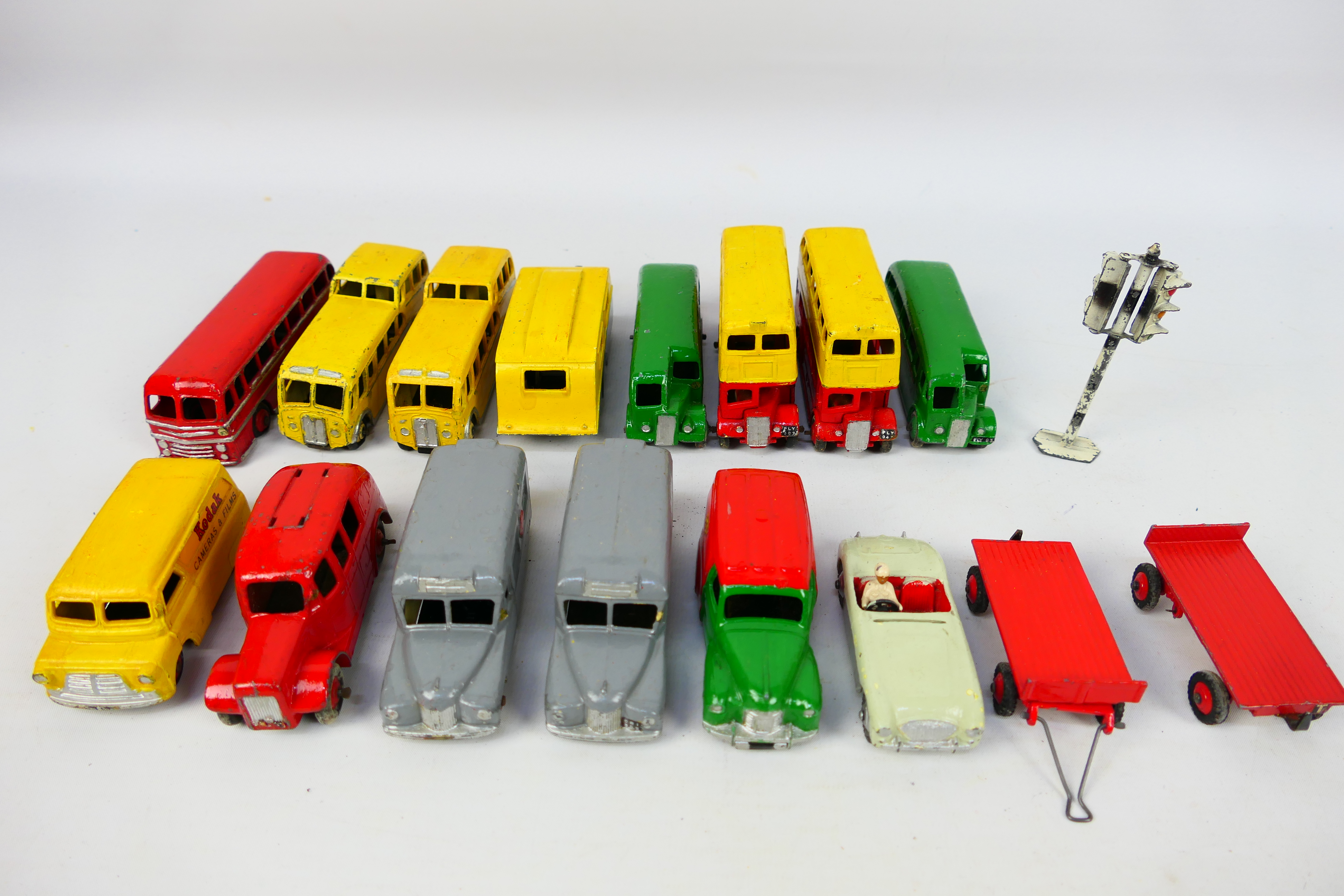 Dinky Toys - A group of repainted Dinky Toys including #109 Austin Healey; #480 Bedford Van; - Image 12 of 20