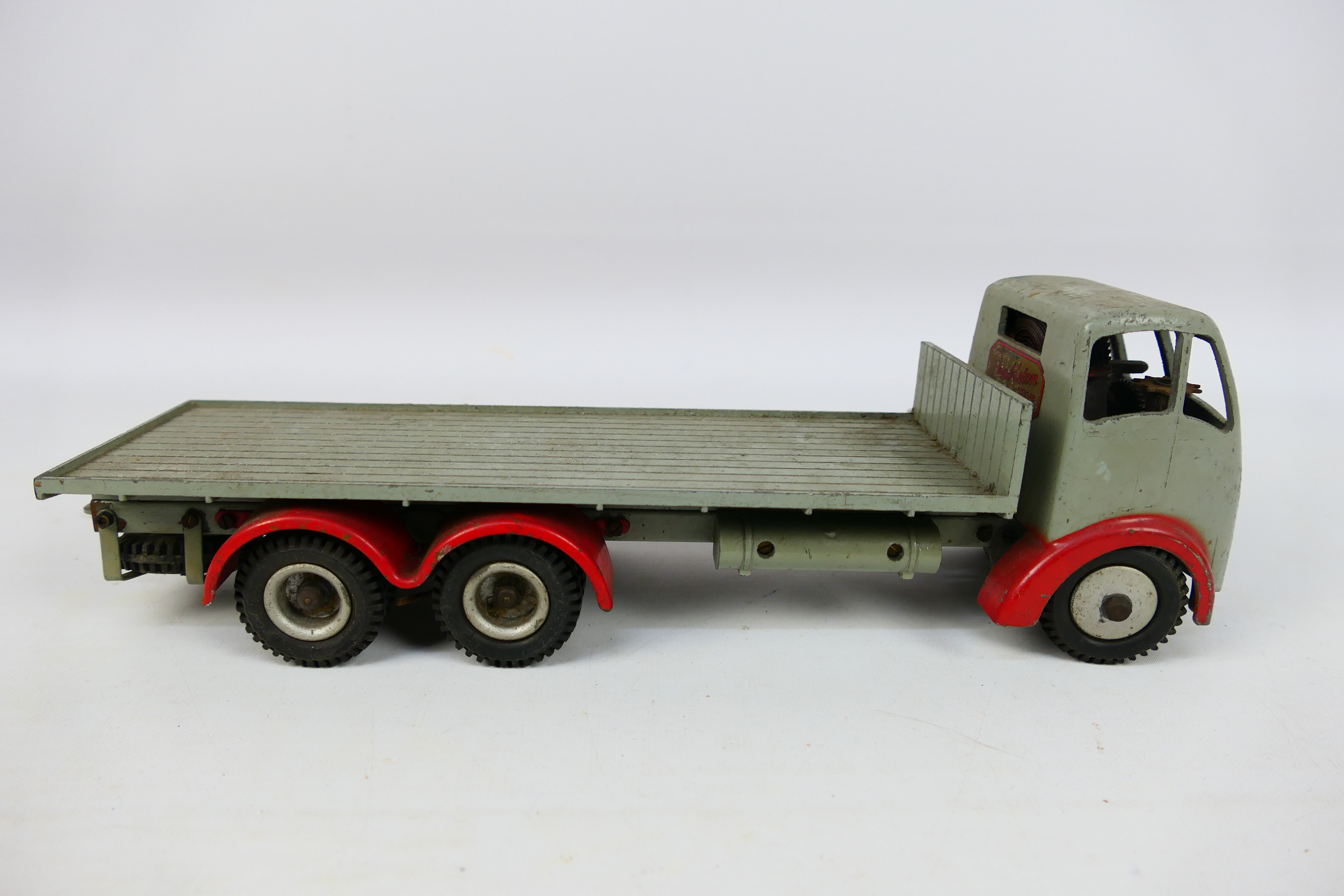 Shackleton - An unboxed Foden FG flat bed lorry by Shackleton in grey and red, - Image 2 of 14