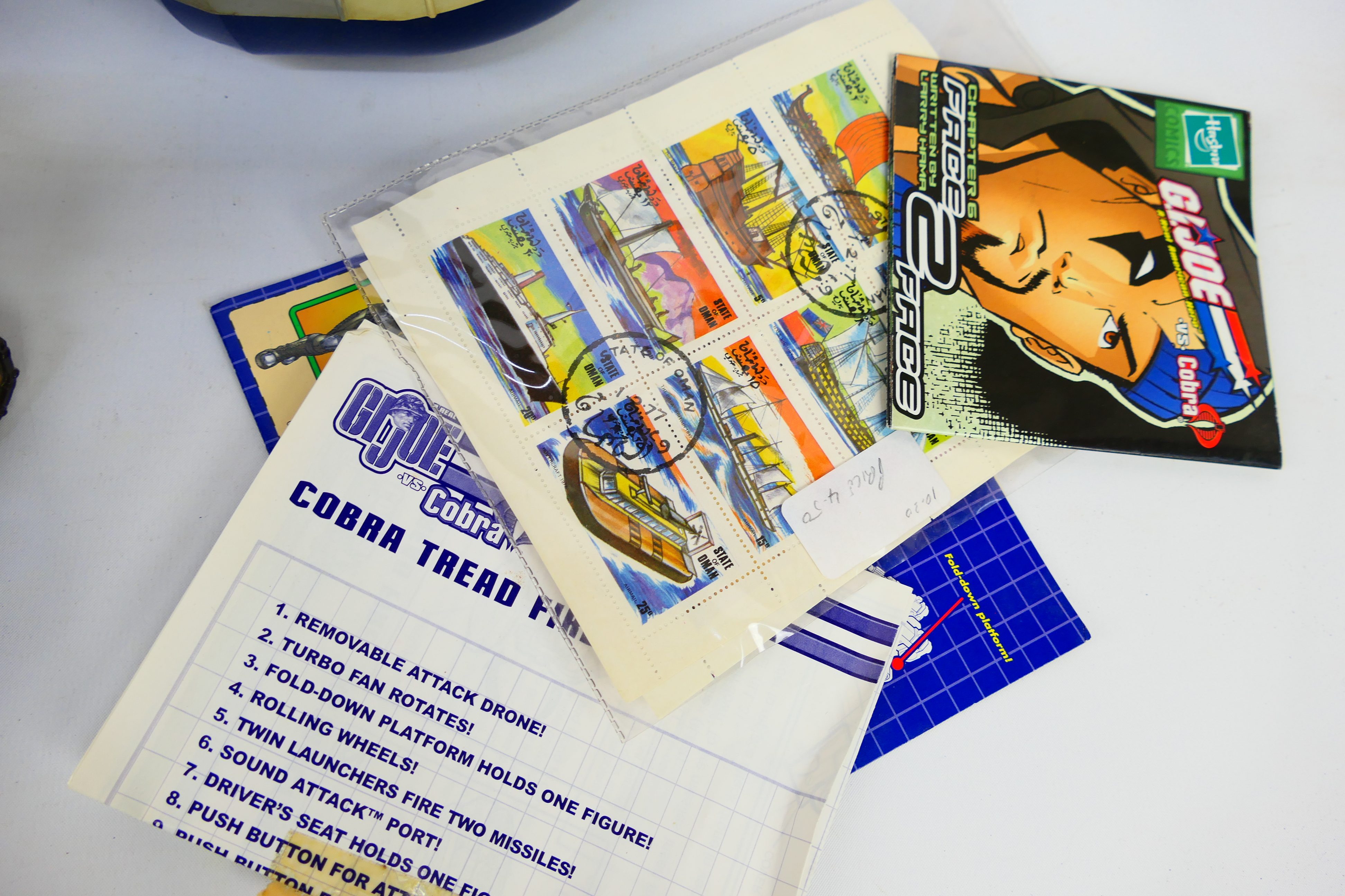 Hasbro - Marx - Other - A collection of unboxed hovercraft toys including a G.I. - Image 5 of 8