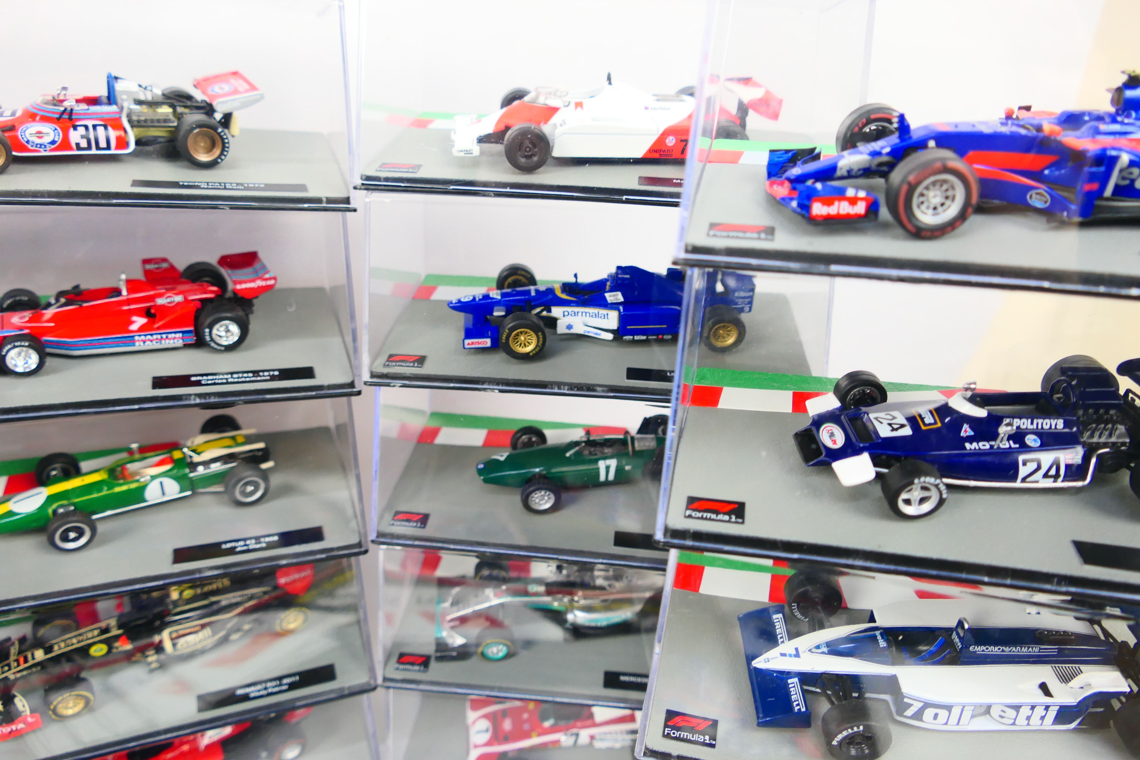 Centauria - Panini - Formula 1 - 35 x models from Formula 1 The Car Collection with the cars and - Image 12 of 14