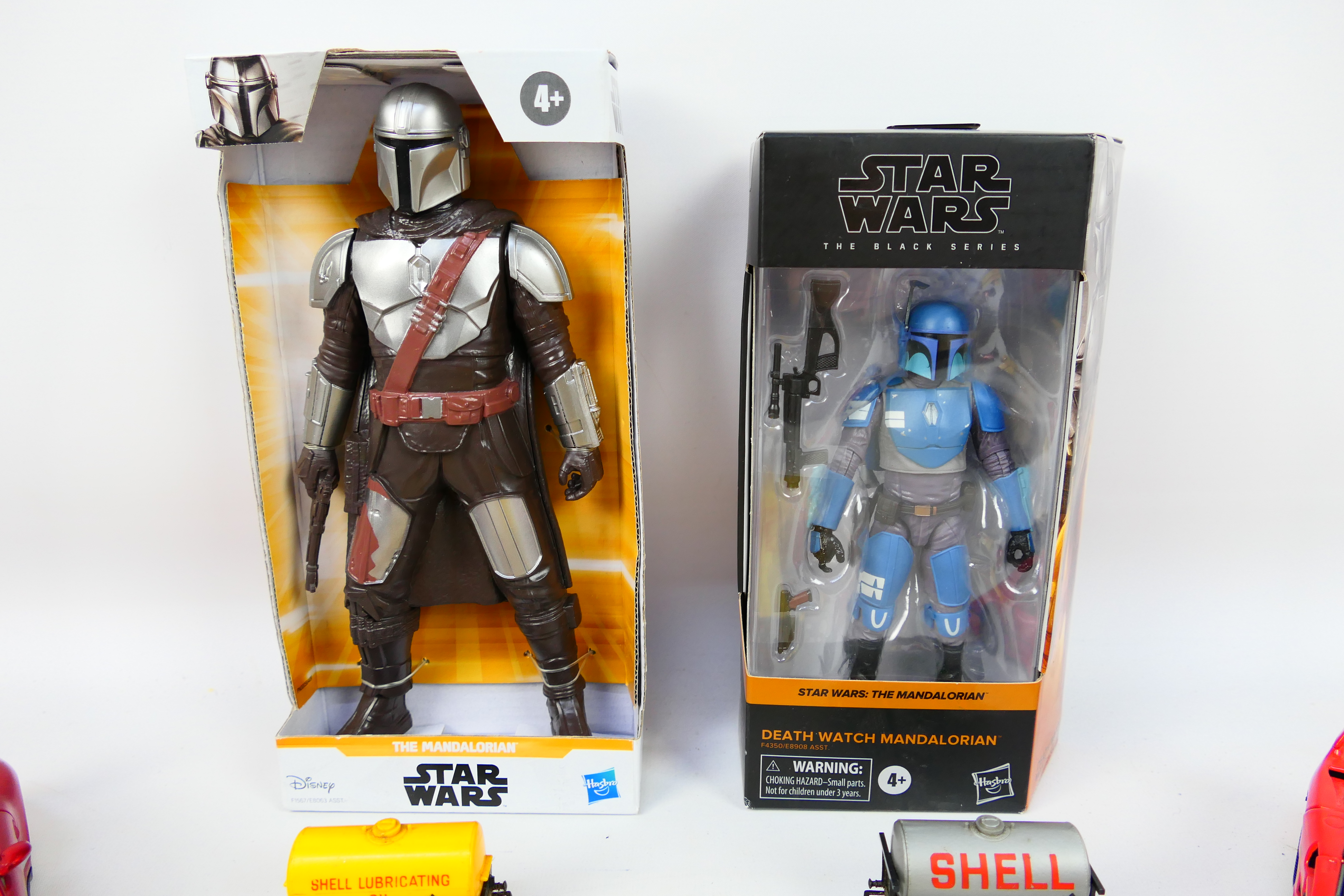 Hasbro - Triang - A Pair of unopened of Star Wars Action Figures comprising of Death Watch - Image 4 of 8