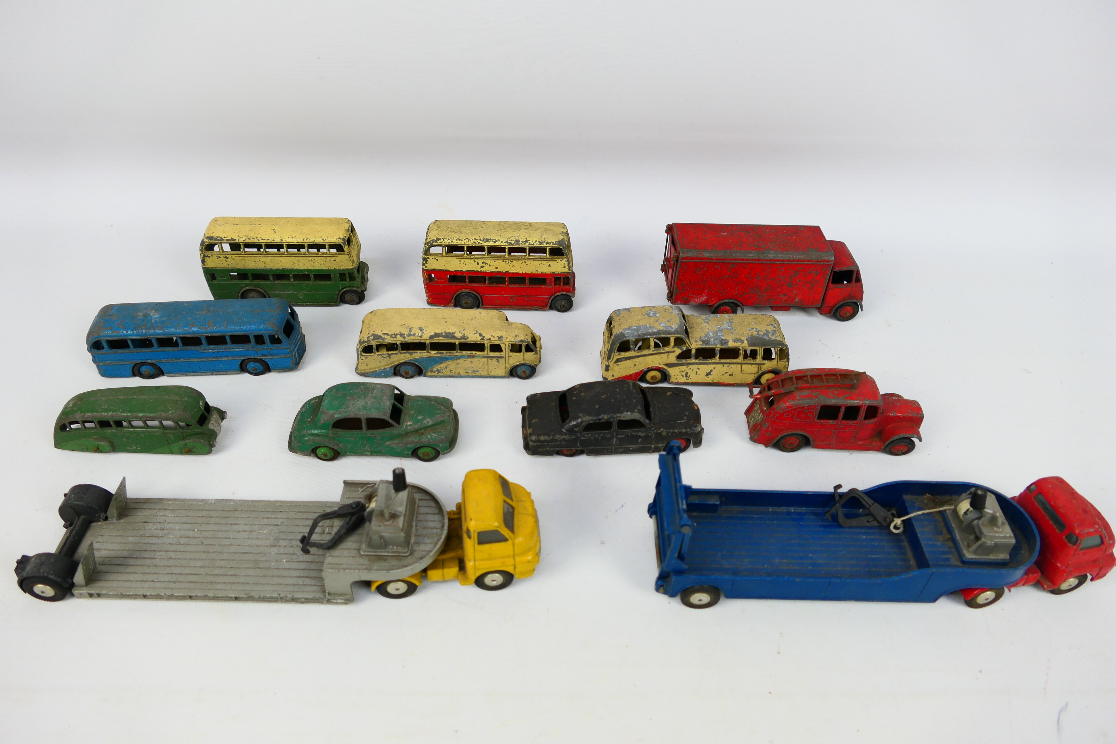 Dinky - Corgi - A collection of unboxed vehicles including Guy Slumberland van # 514, - Image 4 of 10