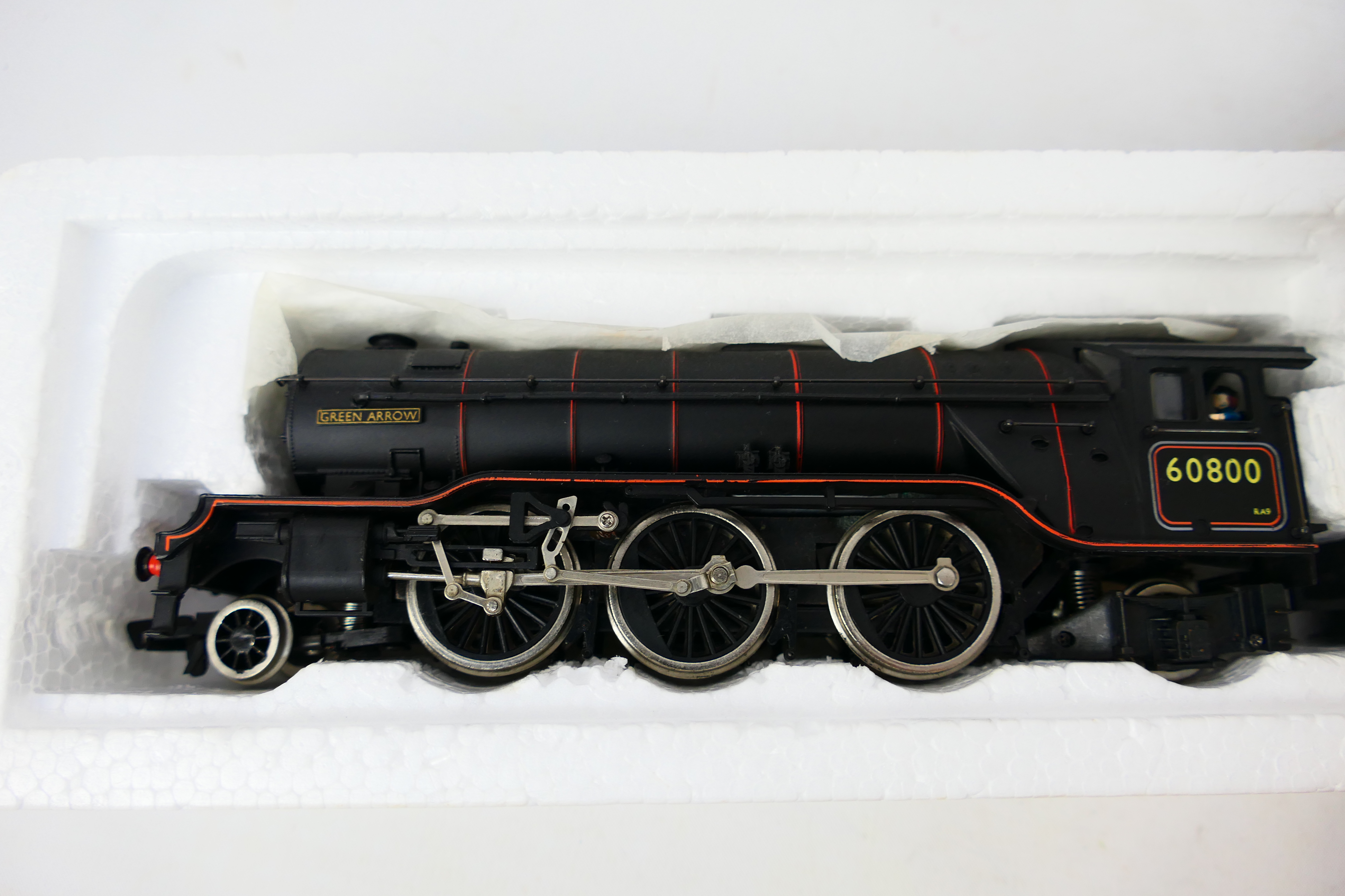 Bachmann - A boxed Bachmann OO gauge #31-551 V2 Class 2-6-2 steam locomotive and tender, Op.No. - Image 7 of 8