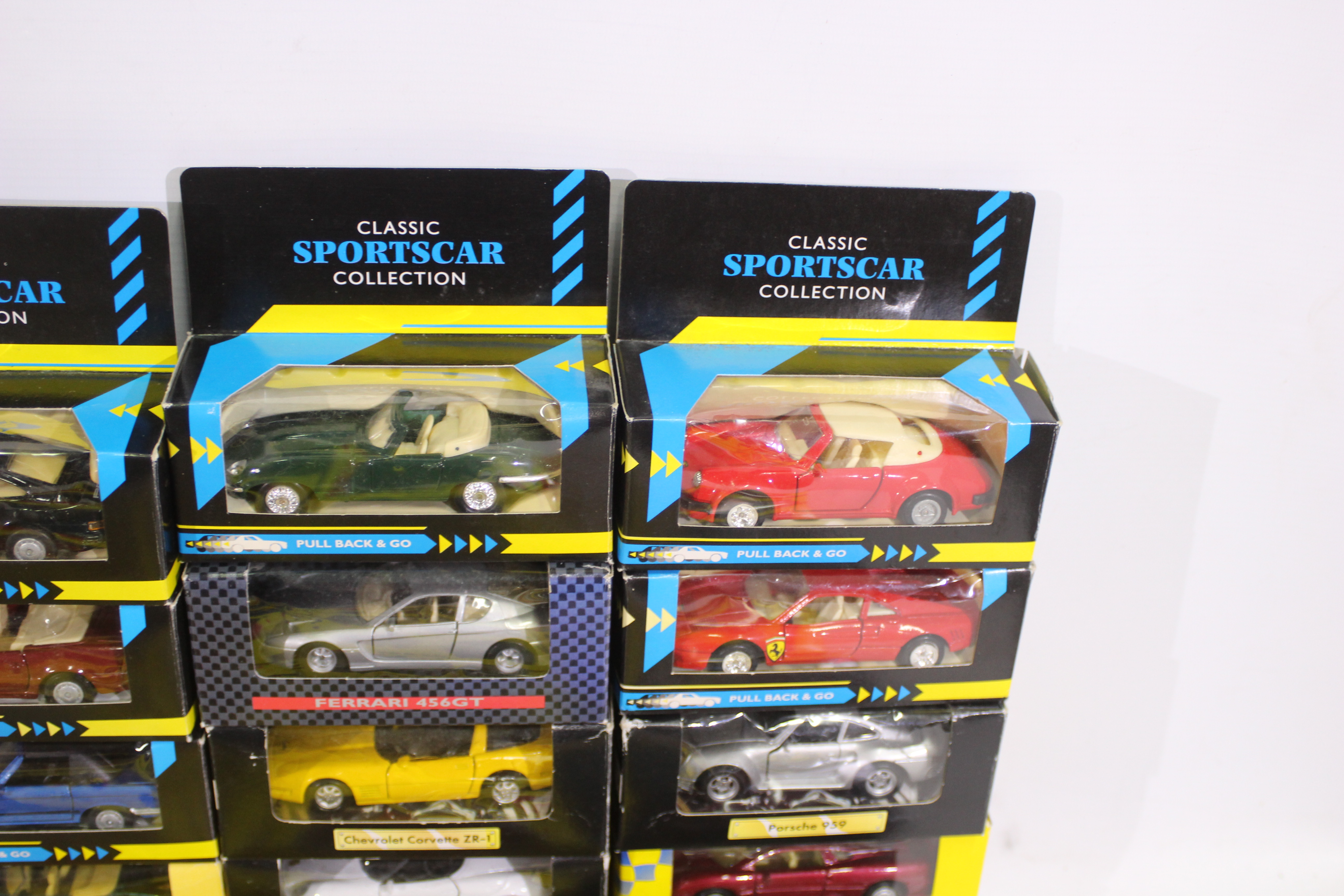 Shell Collection - Maisto - Other - Over 40 boxed diecast and plastic model vehicles. - Image 3 of 6