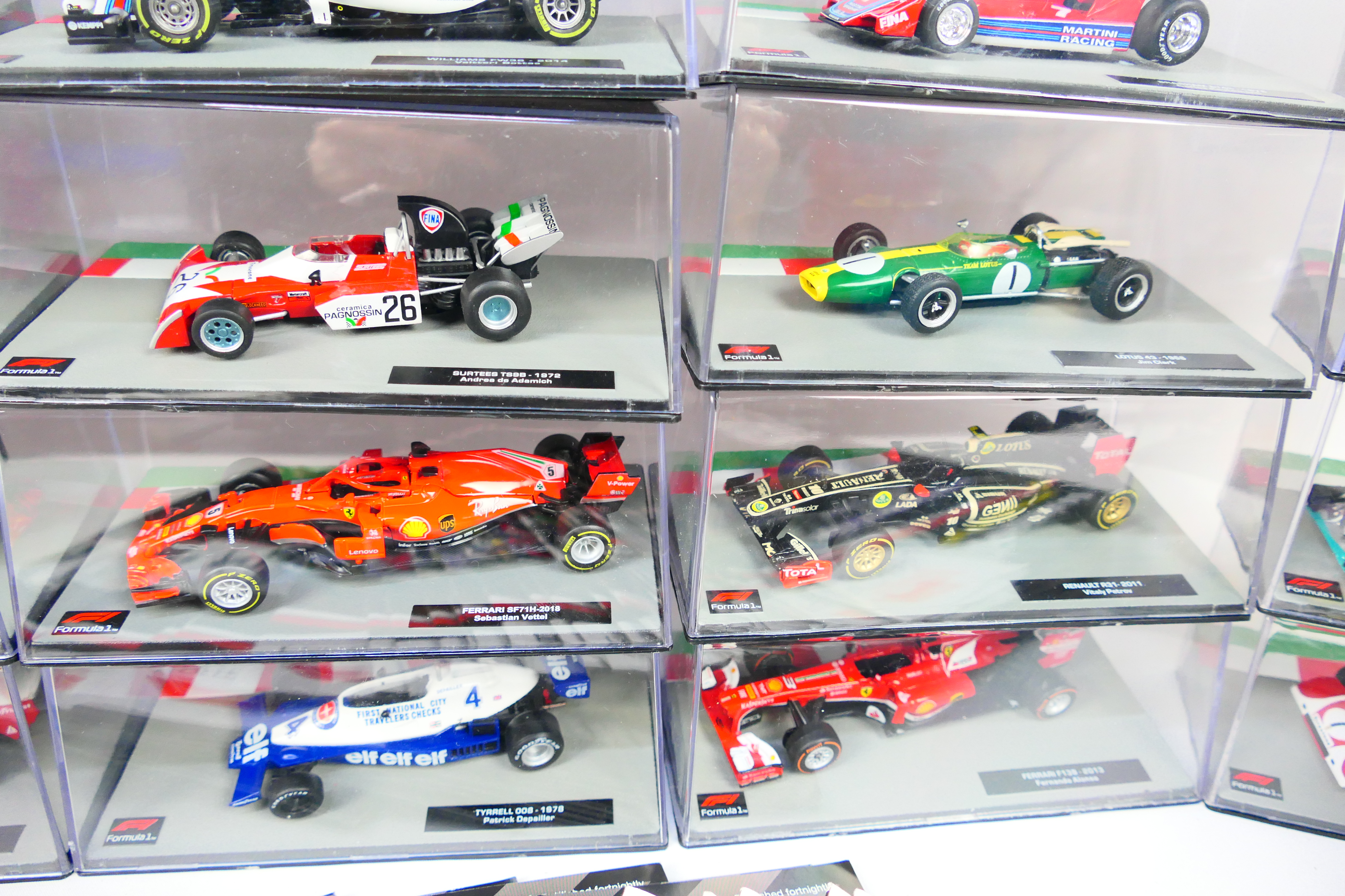 Centauria - Panini - Formula 1 - 35 x models from Formula 1 The Car Collection with the cars and - Image 10 of 14