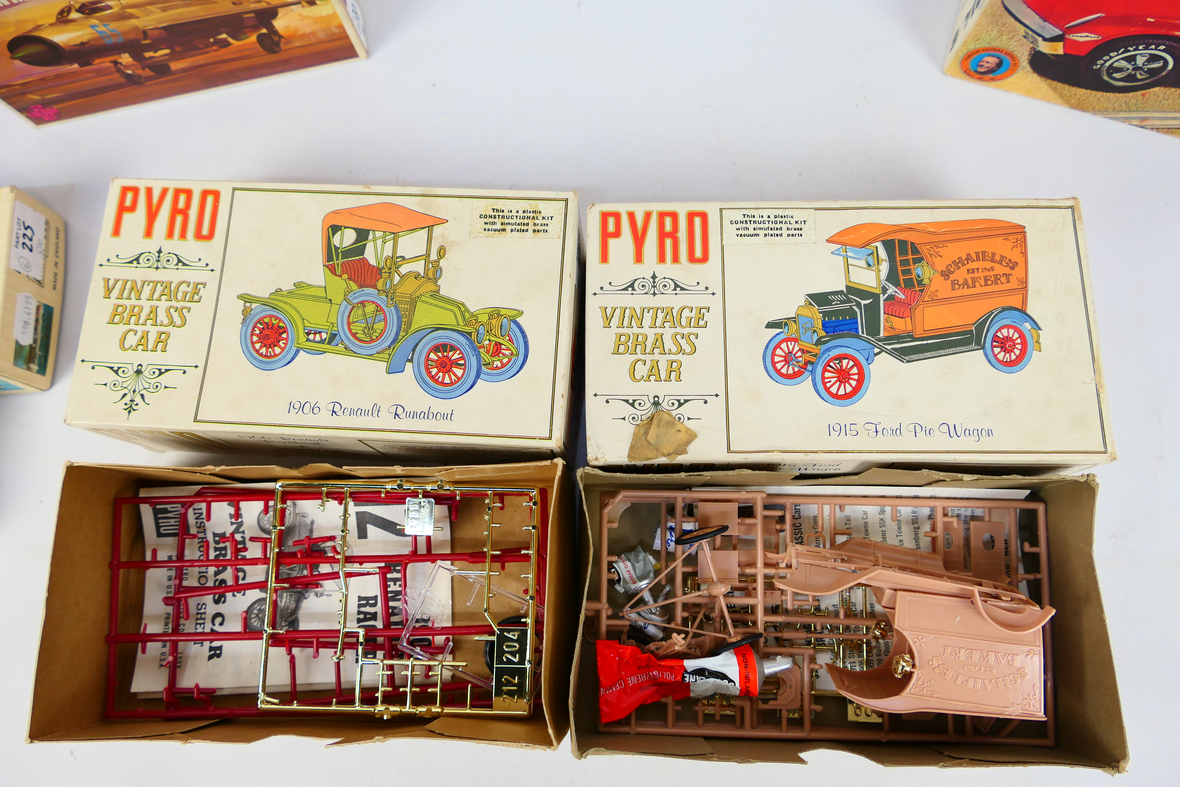 Revell - Pyro - Matchbox - Airfix - A group of part made vintage model kits, - Image 5 of 8
