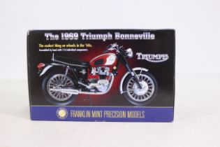 Franklin Mint Precision Models - A Franklin Mint Diecast 1:10 model of a 1969 Triumph Bonneville