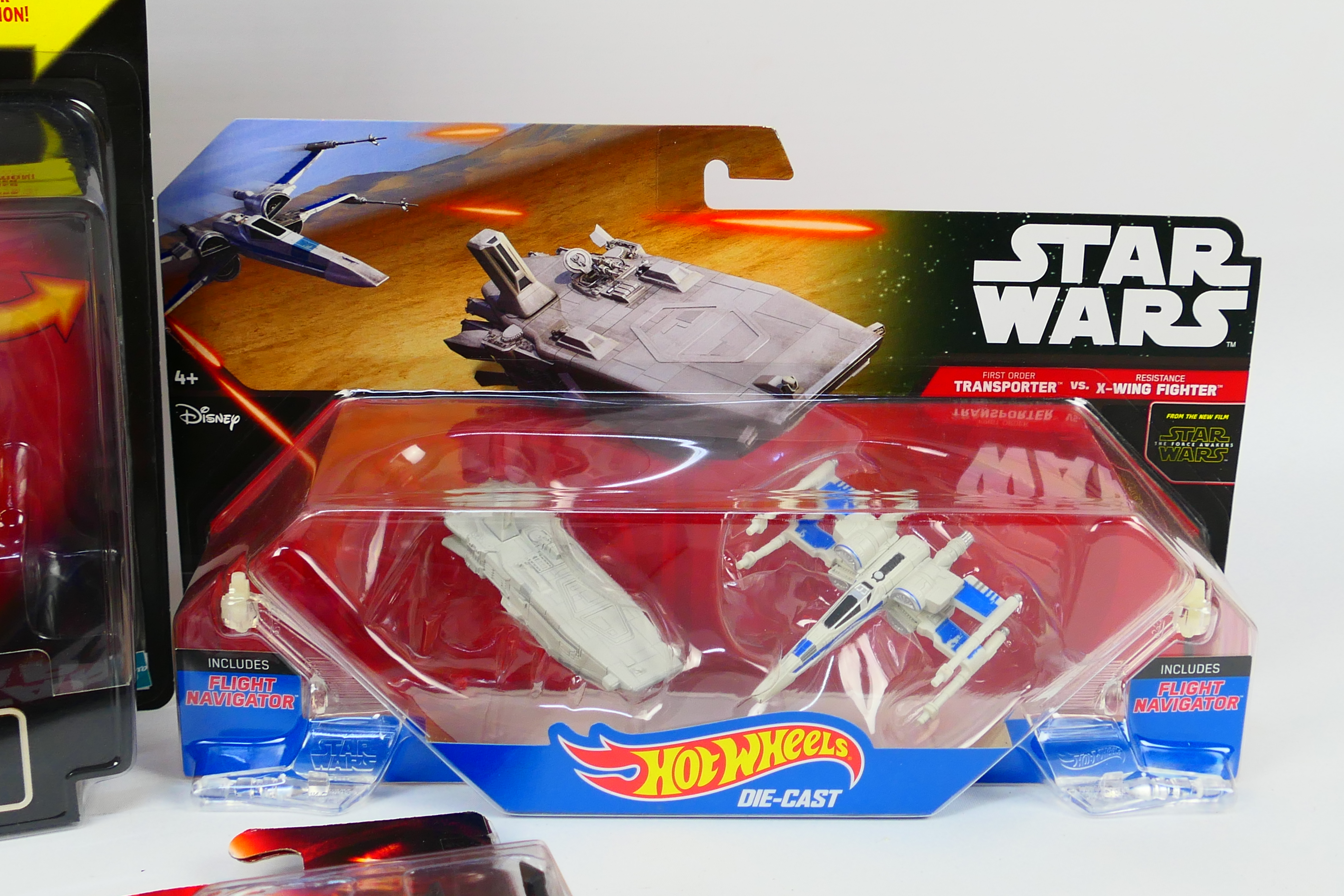 Kenner - Hasbro - Hot Wheels - Star Wars - A collection of five blister packs including a Fifth - Image 3 of 6