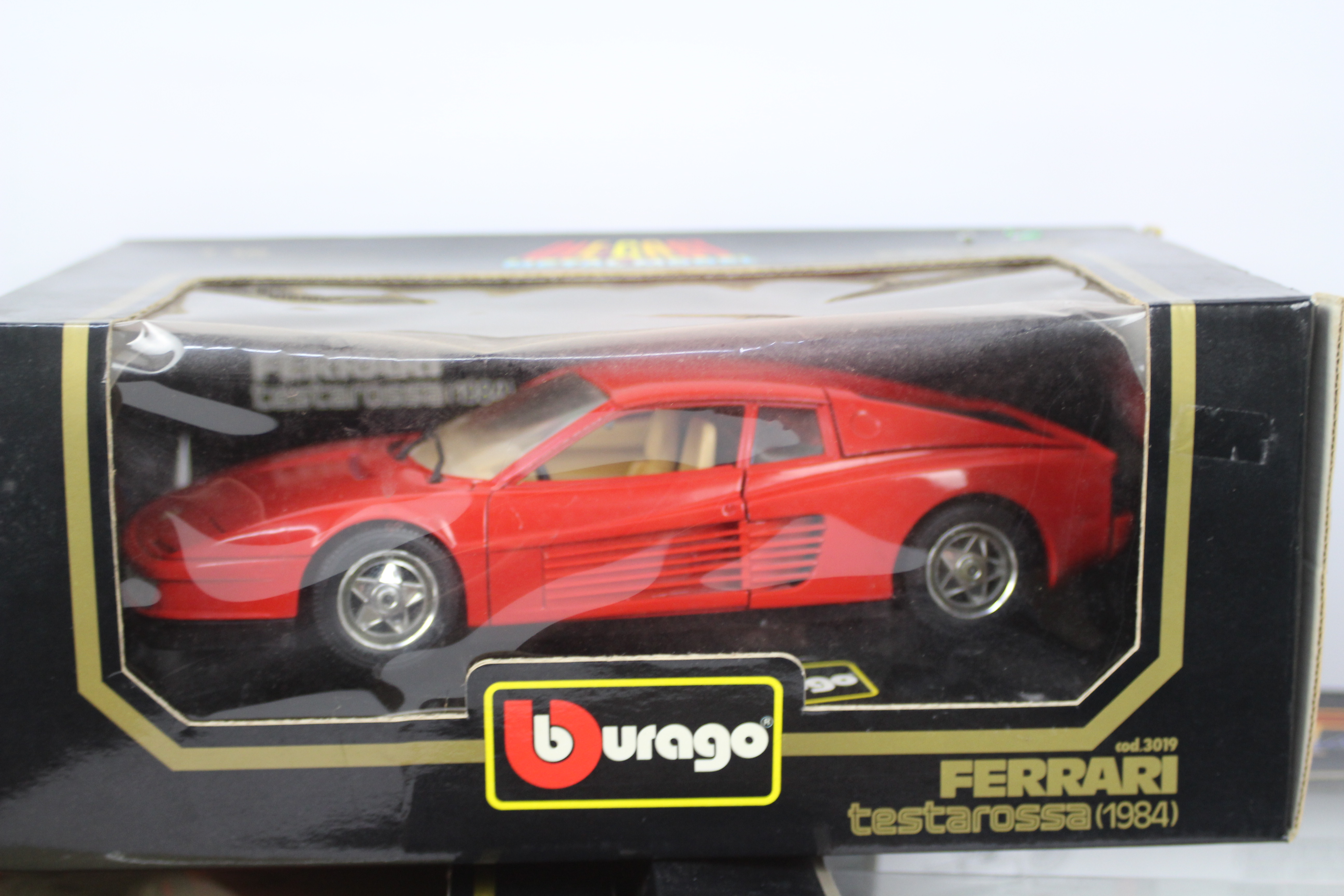 Bburago - Maisto - Three boxed diecast 1:18 scale model cars. - Image 6 of 8