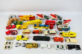 Corgi - Matchbox - Dinky - Others - An assortment of mixed branded vehicles from different era's