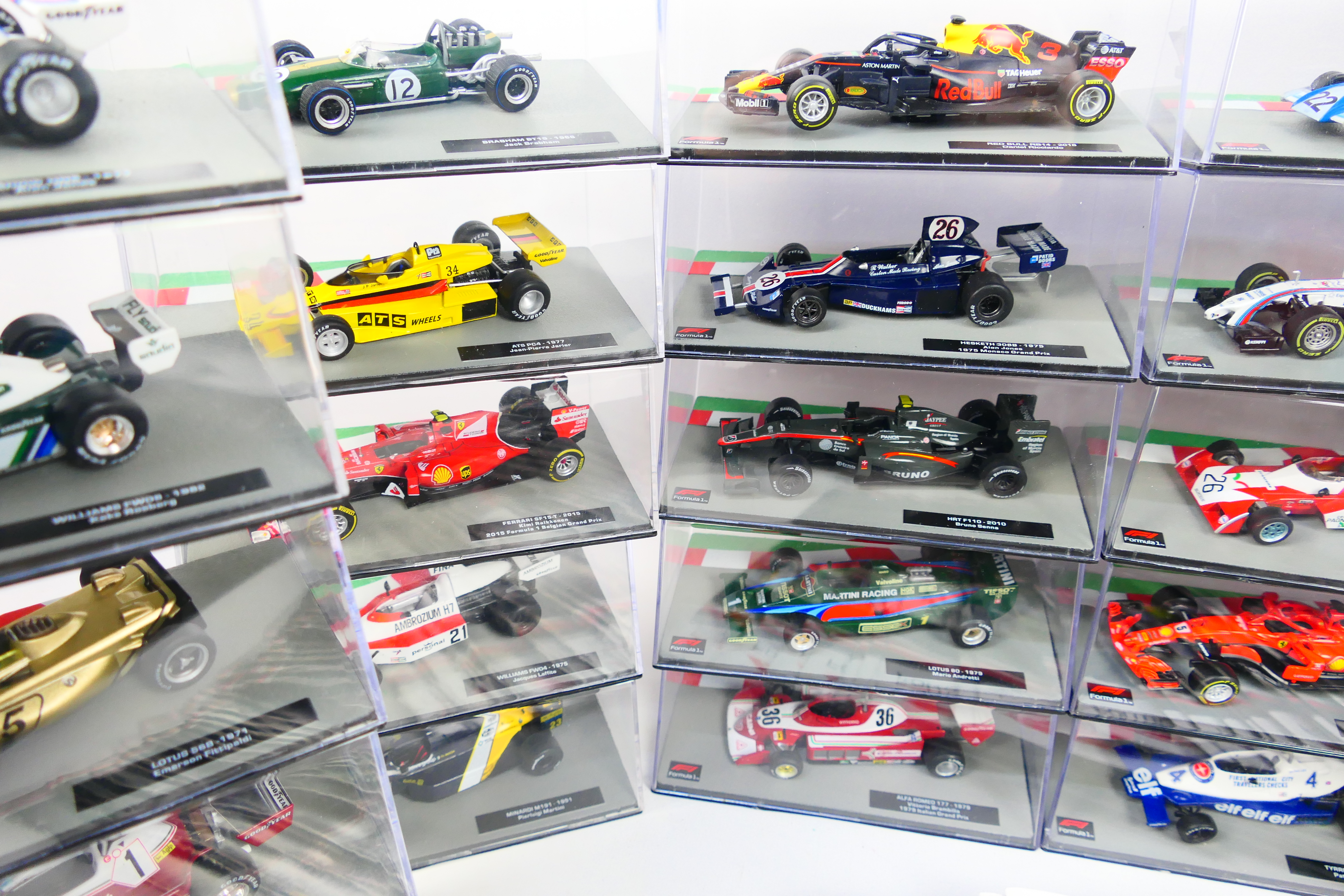 Centauria - Panini - Formula 1 - 35 x models from Formula 1 The Car Collection with the cars and - Image 8 of 14