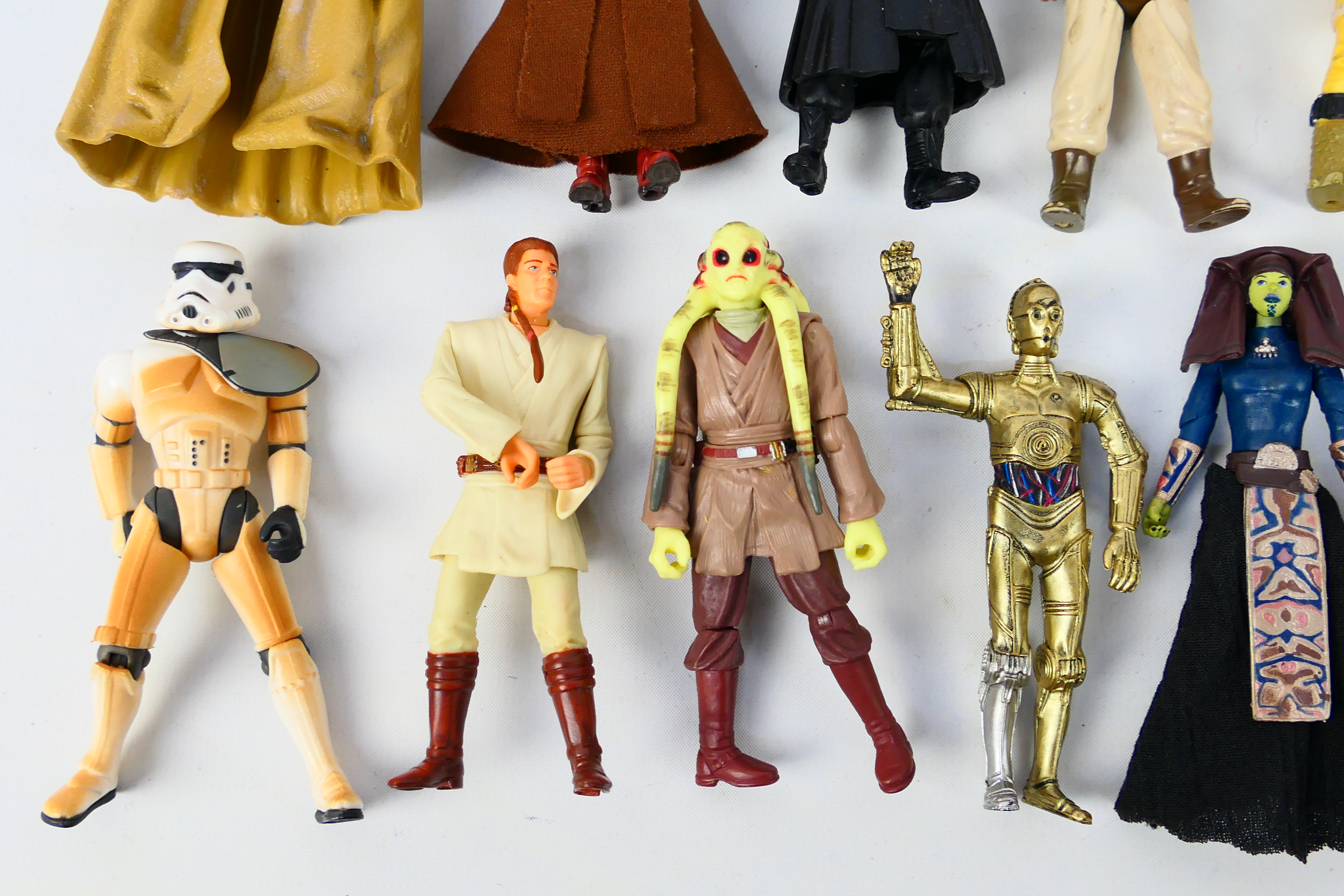 Kenner - Hasbro - Star Wars - An assortment 14 of unboxed Star Wars action figures ranging from - Image 4 of 6