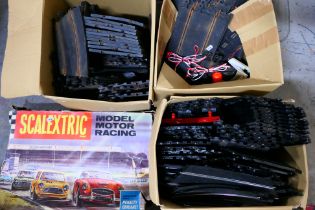Scalextric - A large quantity of vintage Scalextric track.