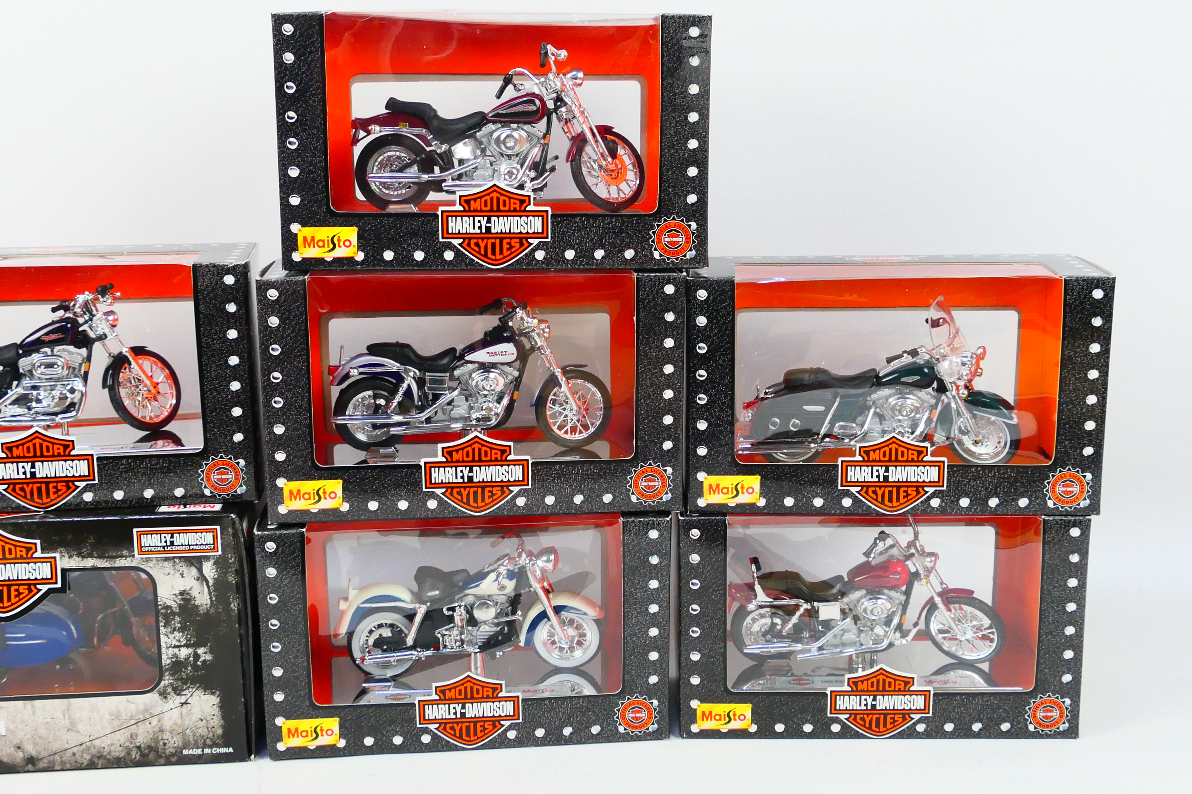 Maisto - Seven boxed Maisto 1:18 scale diecast Harley Davidson model motorcycles. - Image 3 of 3