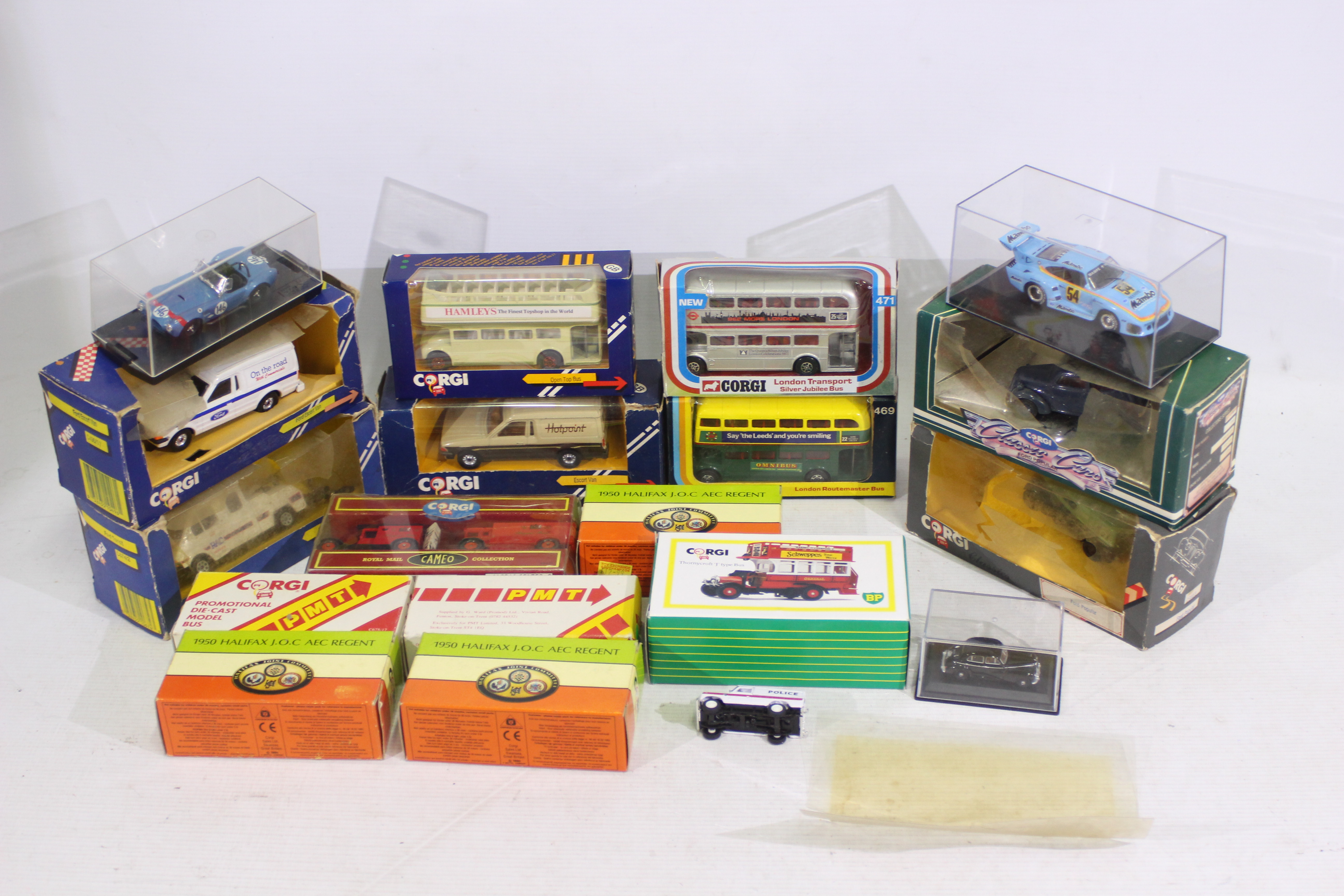 Corgi - Others - A boxed group of predominately Corgi diecast models,