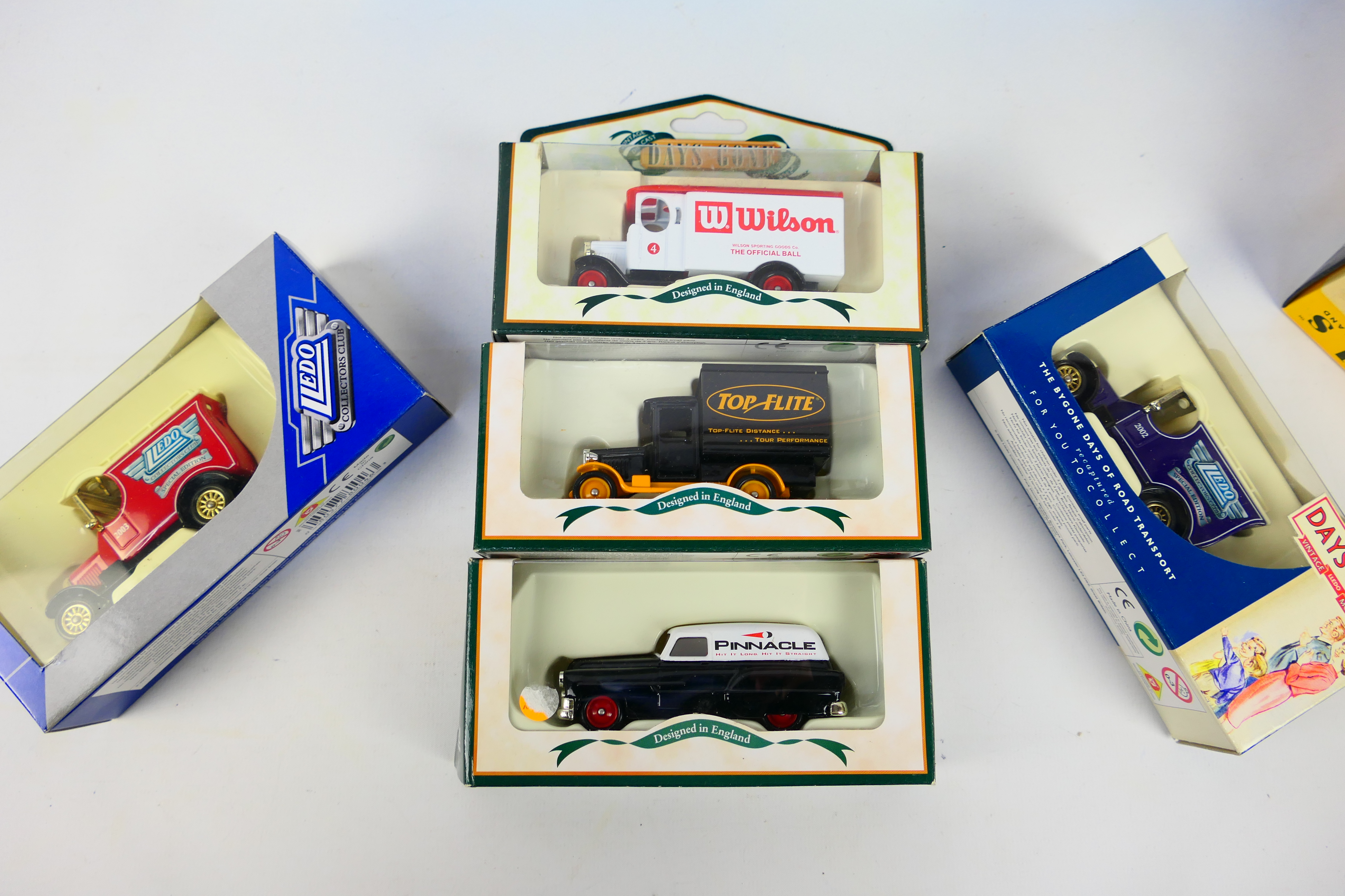 Lledo - Vanguards - A collection of boxed diecast model vehicles in various scales. - Image 5 of 10
