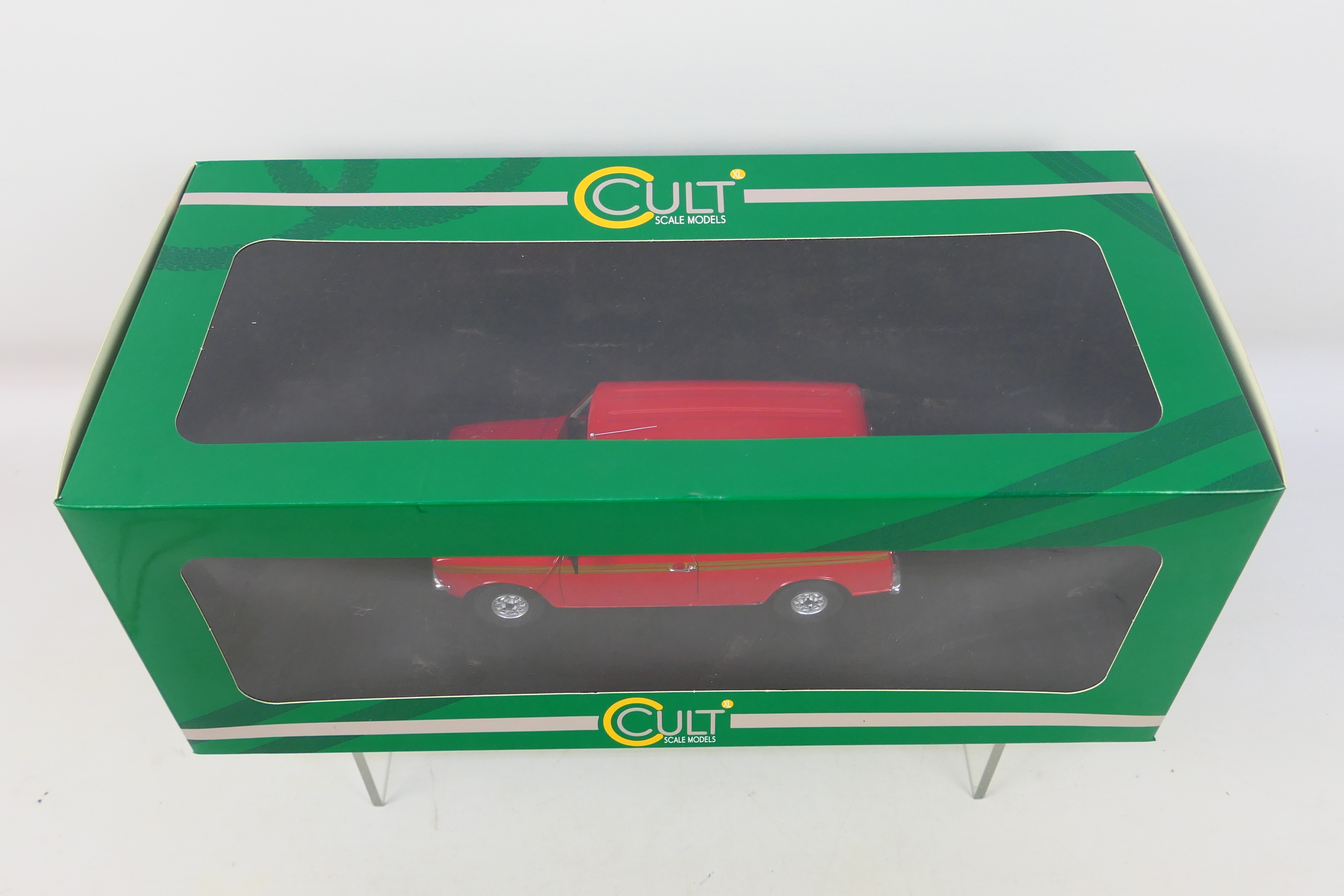 Cult Scale Models - A boxed 1:18 scale Cult Scale Models #CML018-1 Mini Clubman Estate HL. - Image 3 of 3