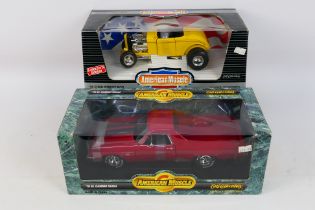 Ertl - Two boxed diecast 1:18 scale model cars from Ertl's 'American Muscle' series,