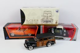 Road Signature - Three boxed diecast 1:18 scale model cars from Road Signature.