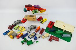 Matchbox - Corgi - Benbros - A collection of unboxed models including Dodge horse transporter #