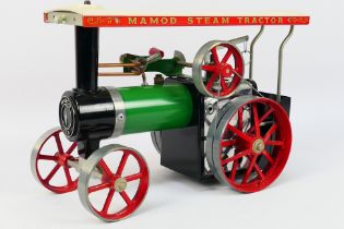 Mamod - An unboxed Mamod 1313 Steam Traction Engine TE1A.