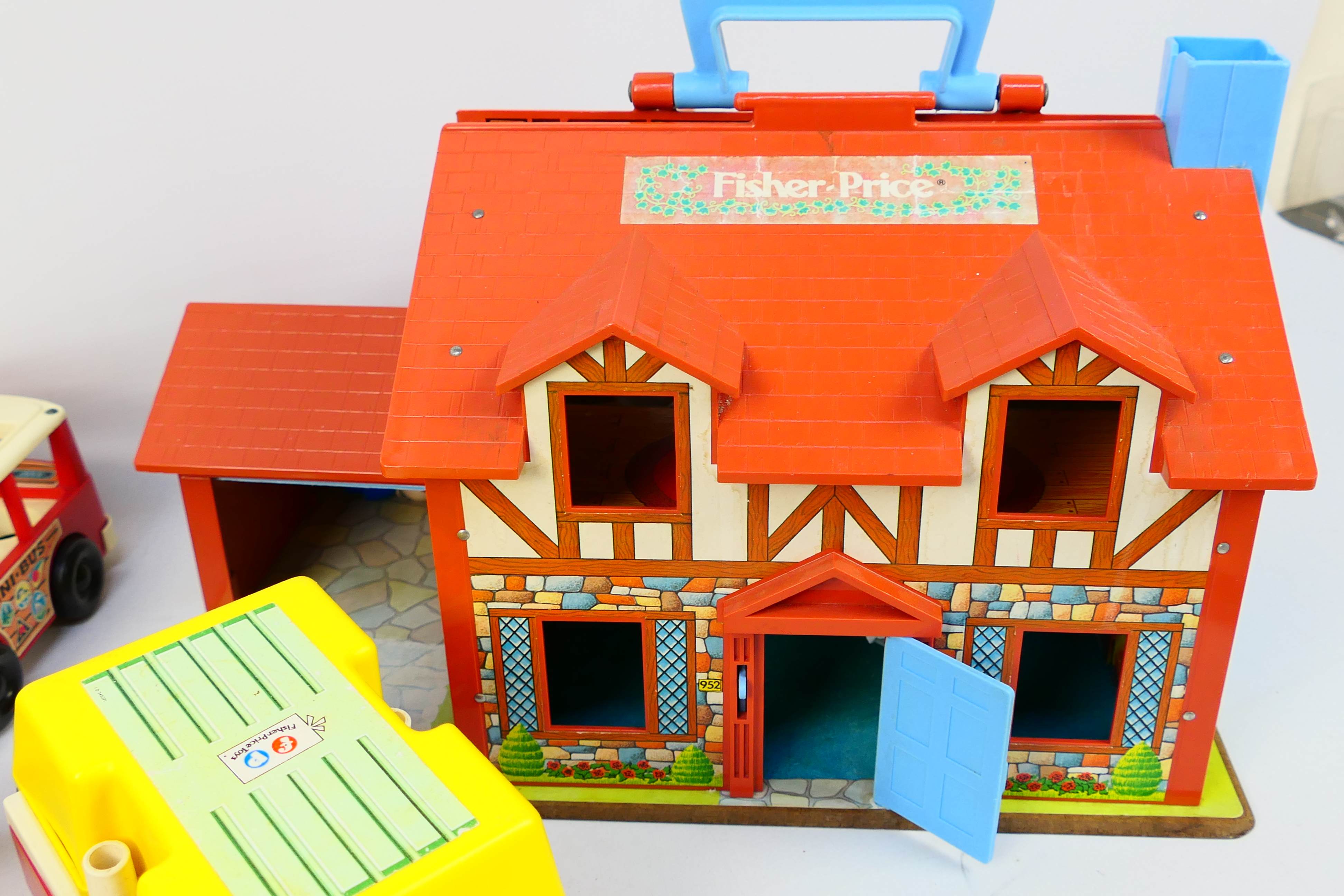 Fisher Price - A collection of vintage Fisher Price including a house, airplane, bus, - Image 4 of 4