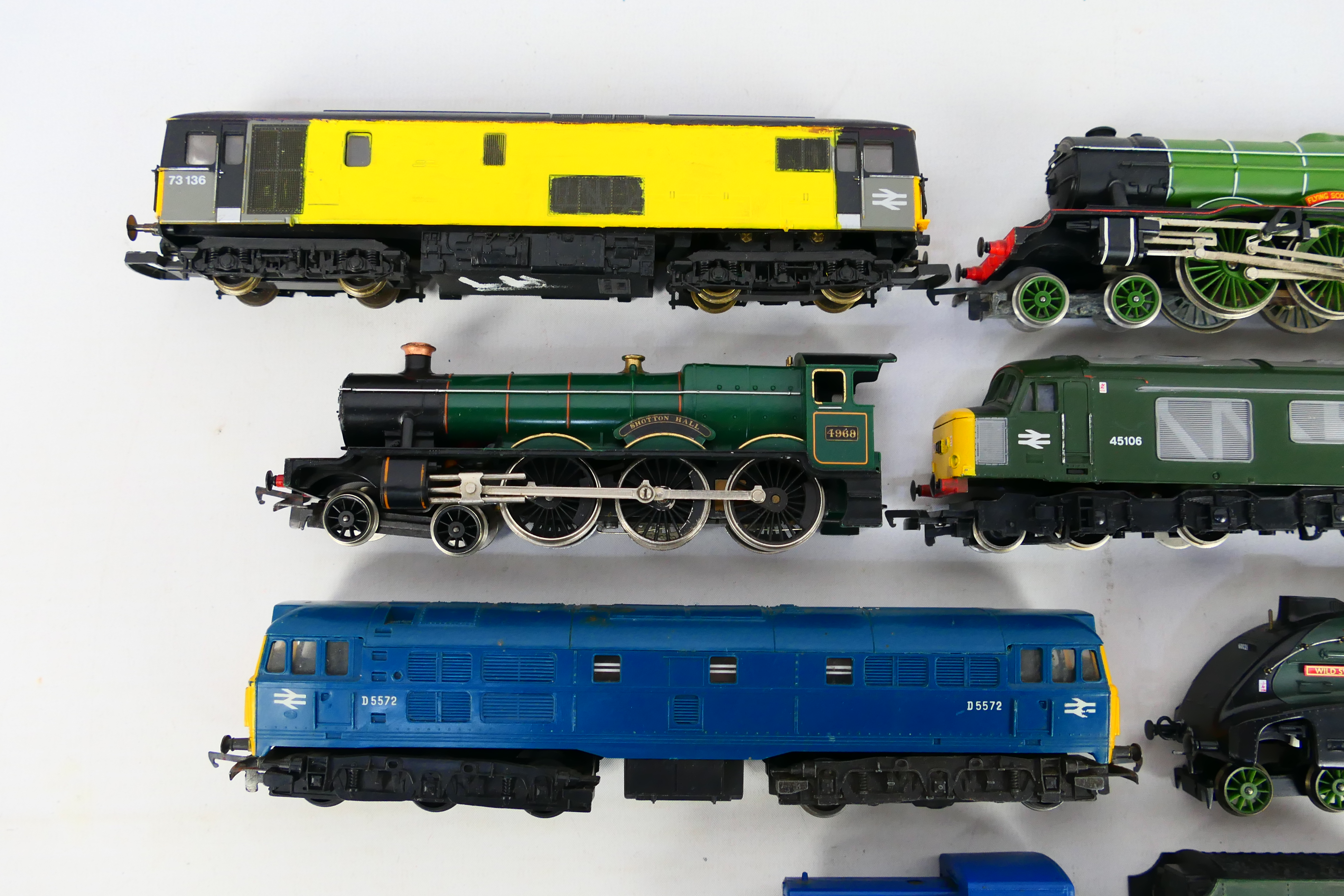 Hornby - Bachmann - Tri-ang - Gutzold - An unboxed group of seven steam and diesel locomotives in - Image 2 of 4