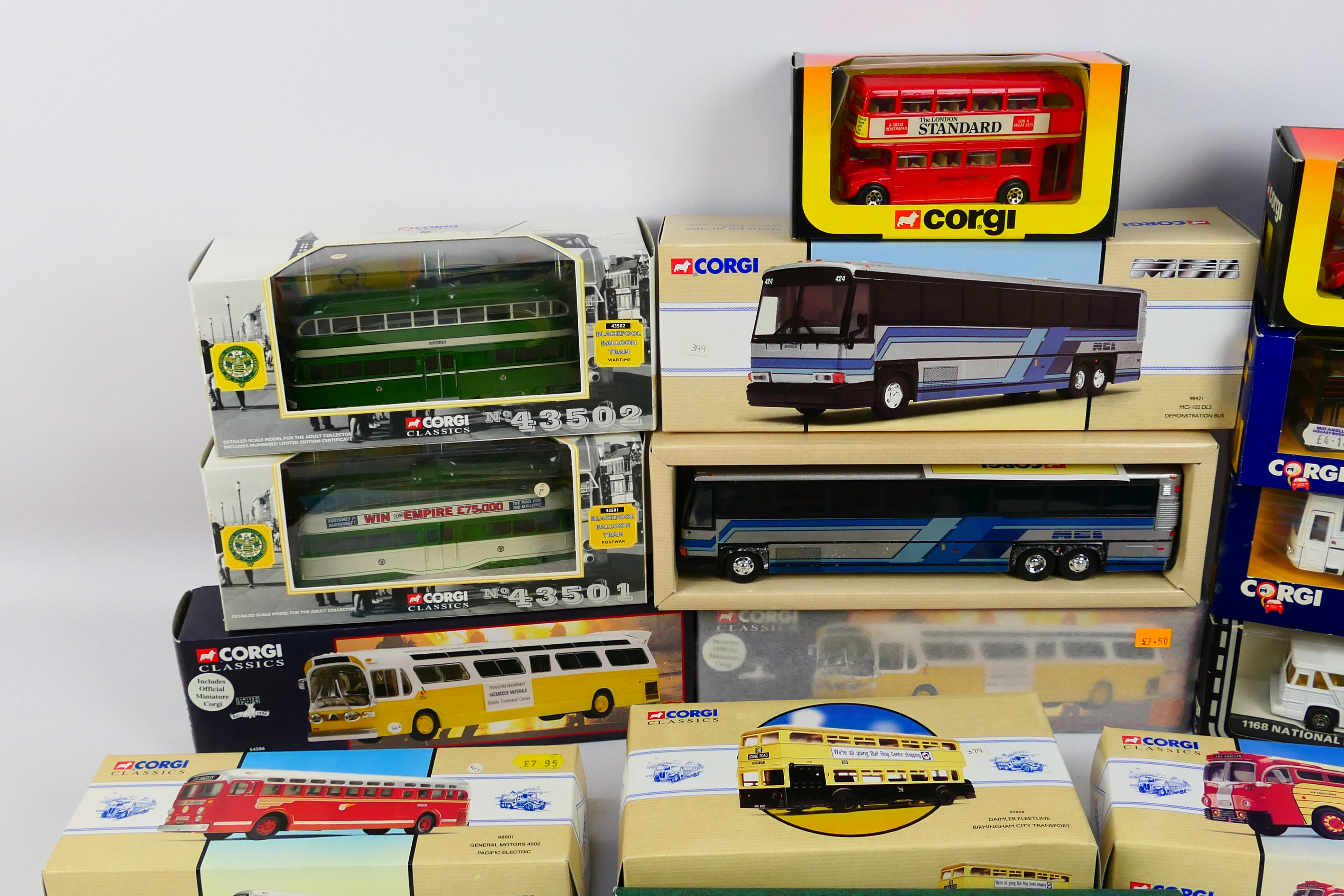 Corgi Classics - Corgi - A fleet of 14 boxed diecast model buses and trams in several scales from - Image 2 of 4