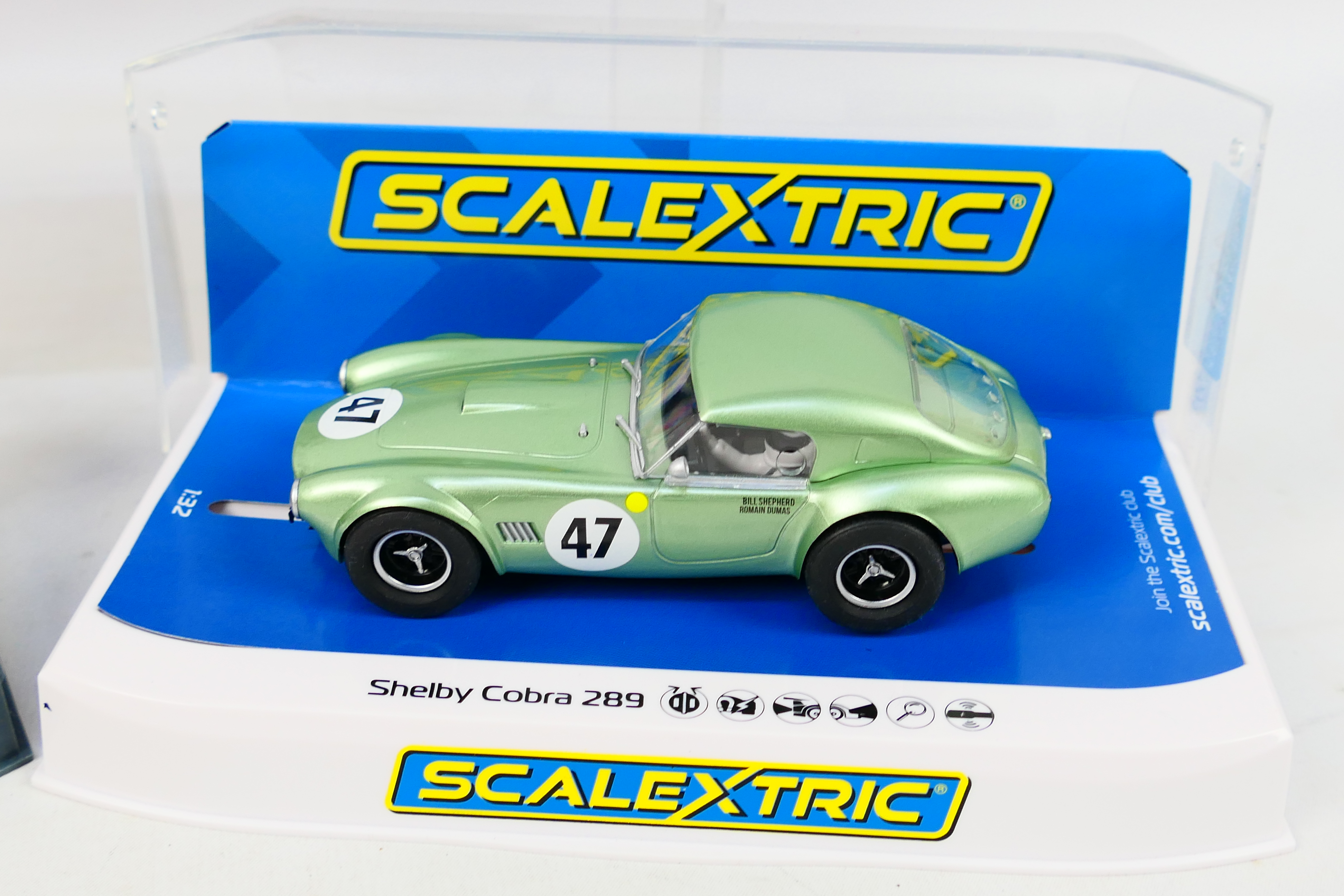 Scalextric - 3 x boxed slot cars, Shelby Cobra 289 # C4338, - Image 4 of 4