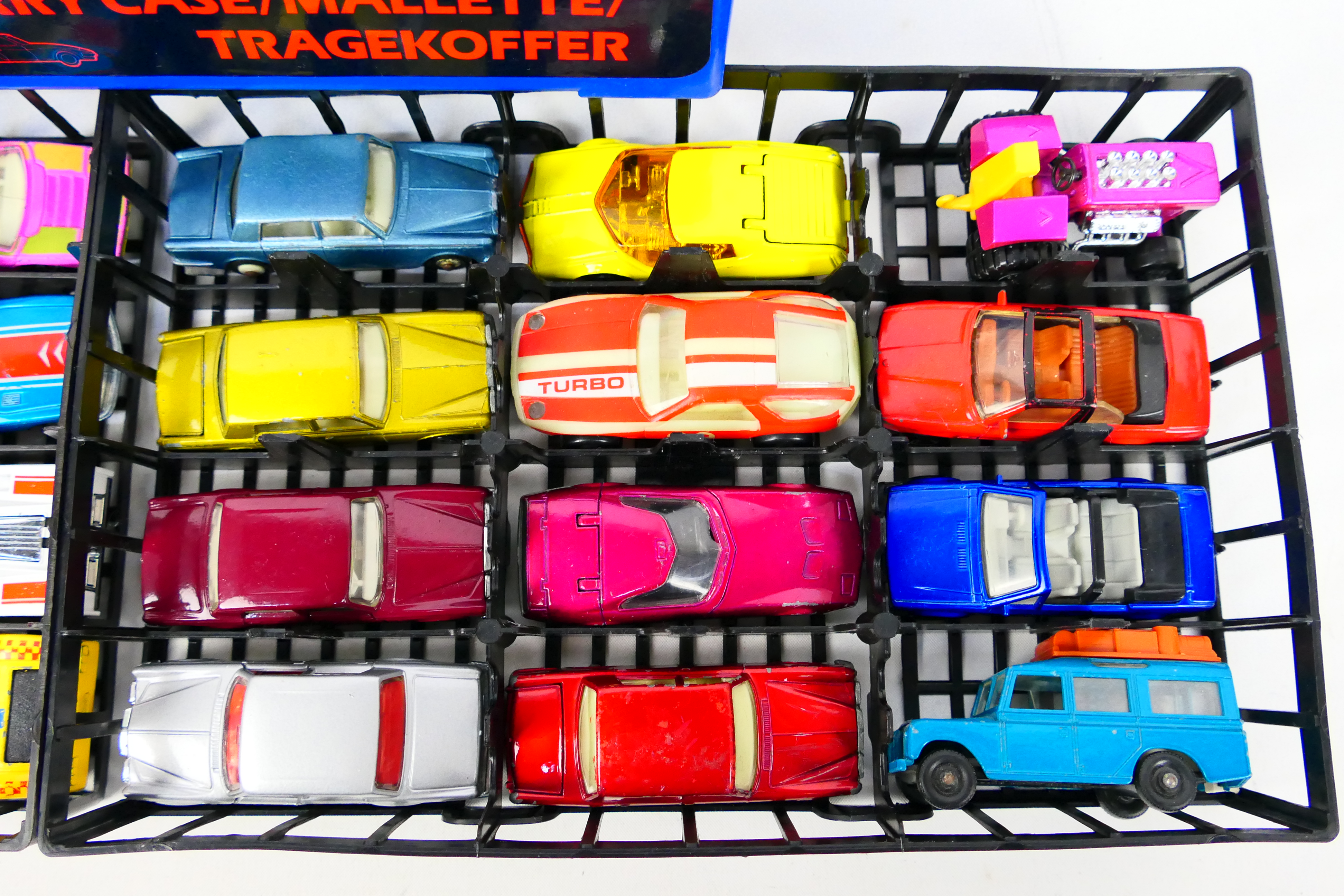 Matchbox - A plastic Matchbox carry case containing 24 mainly Matchbox Superfast diecast model - Image 3 of 8