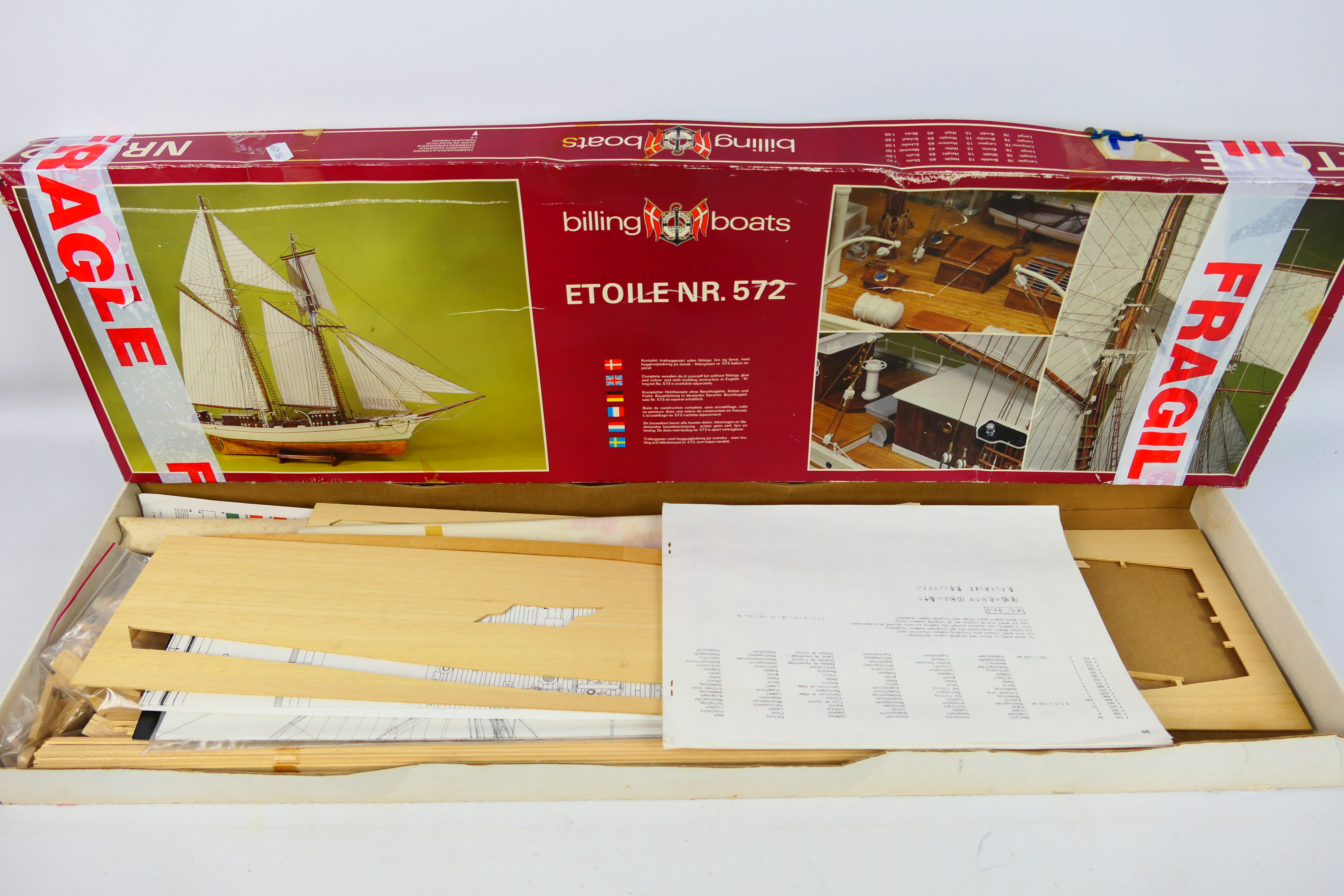 Billing Boats - Kit - An 1/50 scale model kit of Etoile (#572). - Image 6 of 6