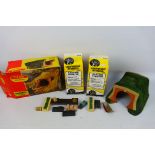 Woodland Scenics - Hornby - Tri-ang - Model Railways - A pair of Woodland Scenics C1201 Lightweight