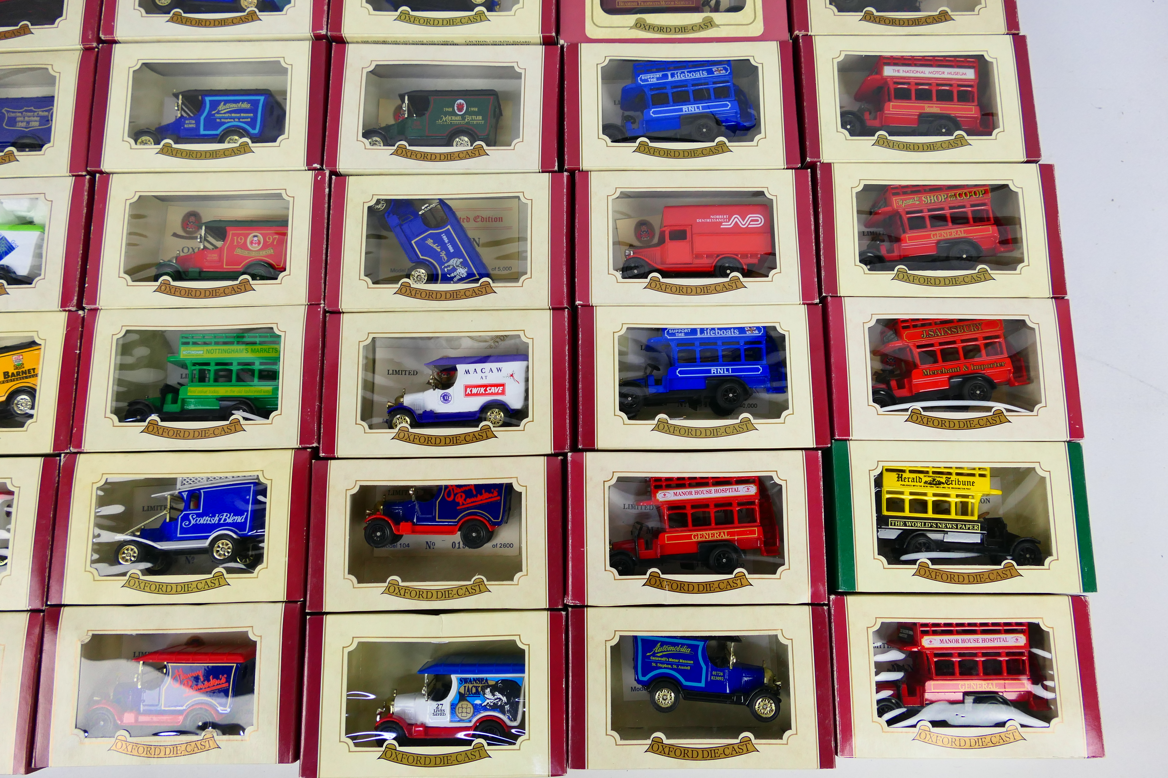 Oxford Diecast - A collection of 30 Oxford Diecast Metal vehicles including National Grid, Charles, - Image 4 of 5