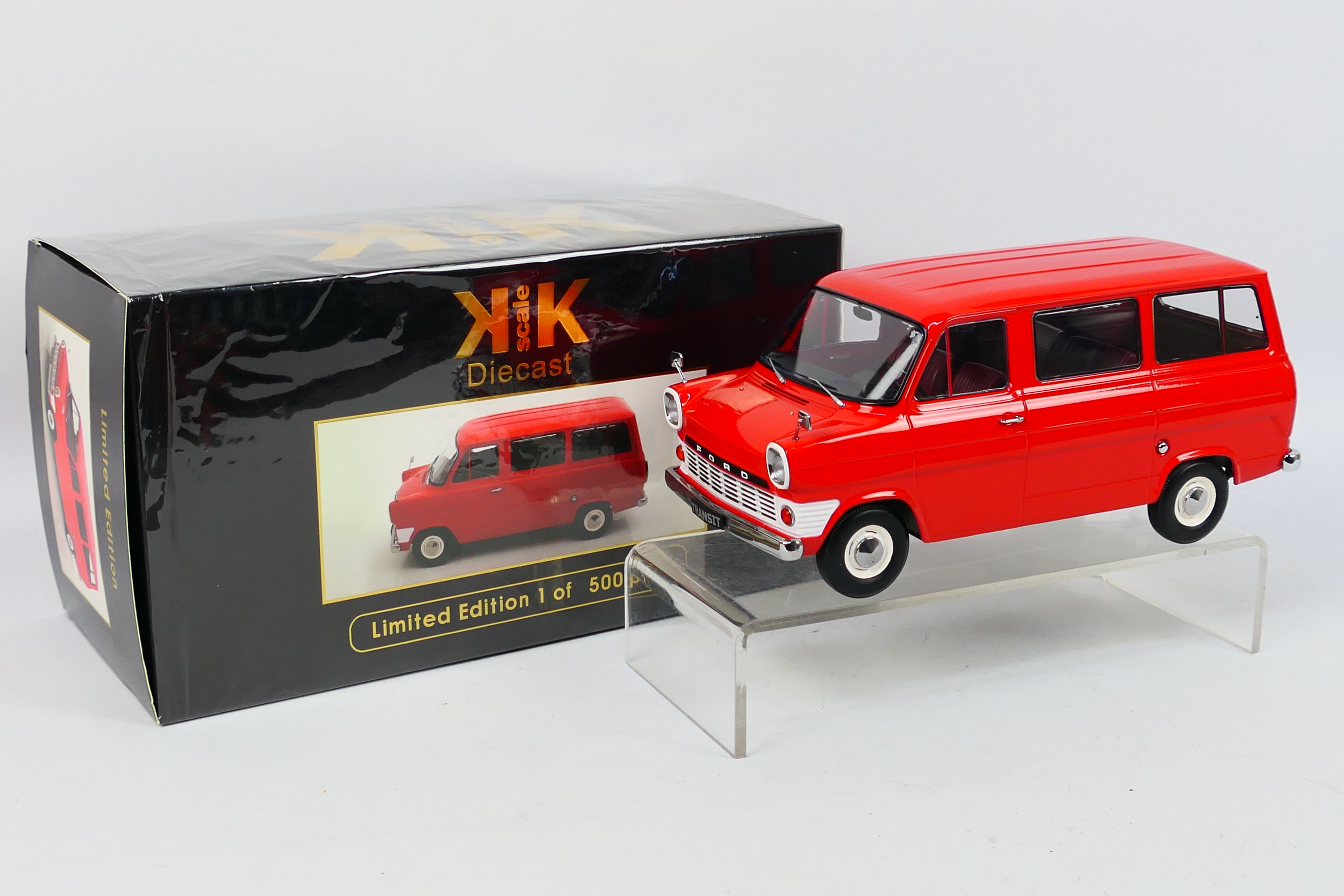 KK scale - A boxed Limited Edition 1:18 scale KK SCale #KKDC180463 1965 Ford Transit Bus.