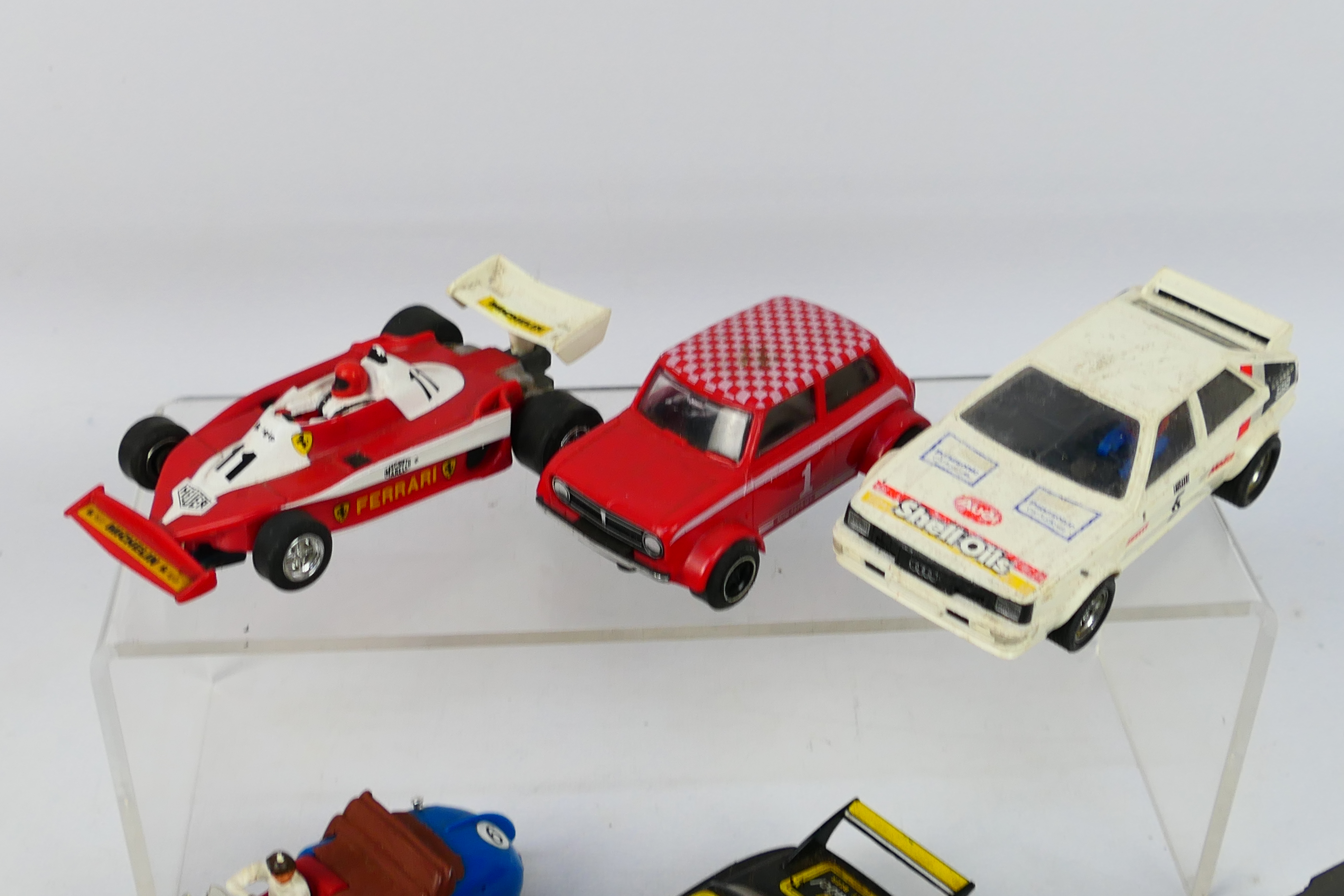 Scalextric - A collection of unboxed vintage Scalextric cars from the 1960s including a 4. - Image 2 of 4