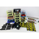 Oxford - Atlas - Scalextric - Diecast - A collection of Oxfords diecast vehicles including several