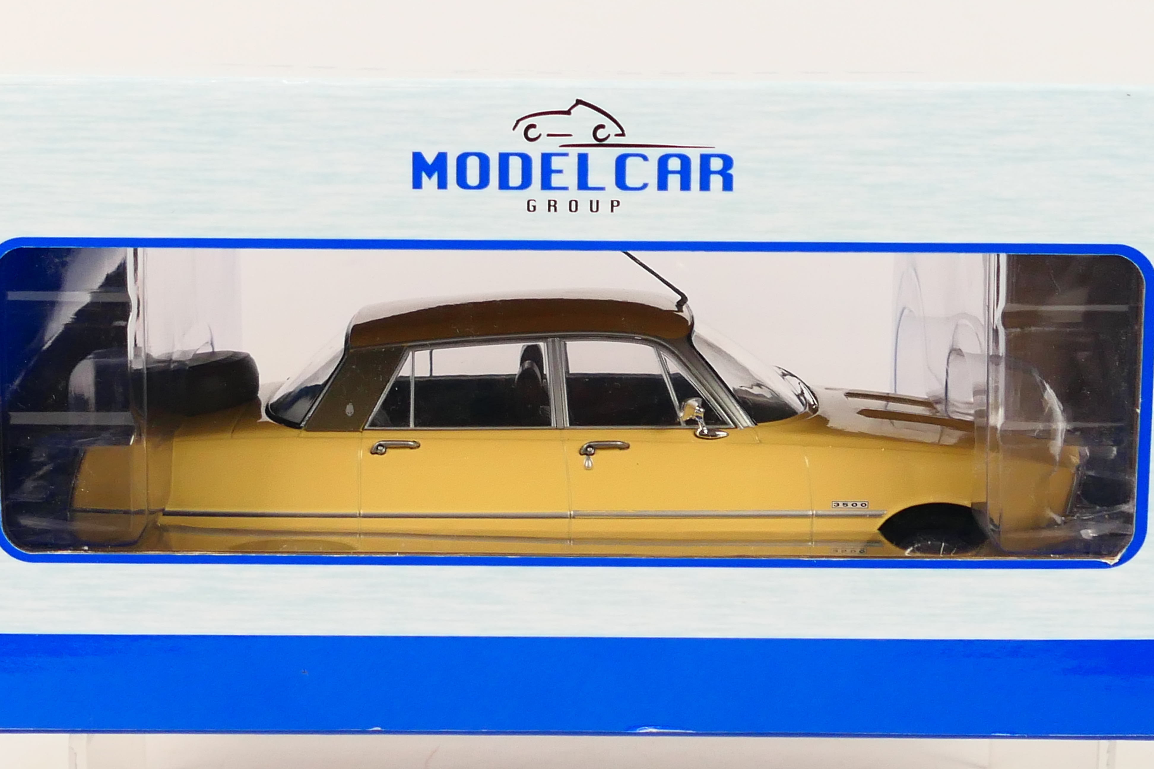 Model Car Group - A boxed 1:18 scale Model Car Group MCG209972 1974 Rover 3500 V8. - Image 2 of 4