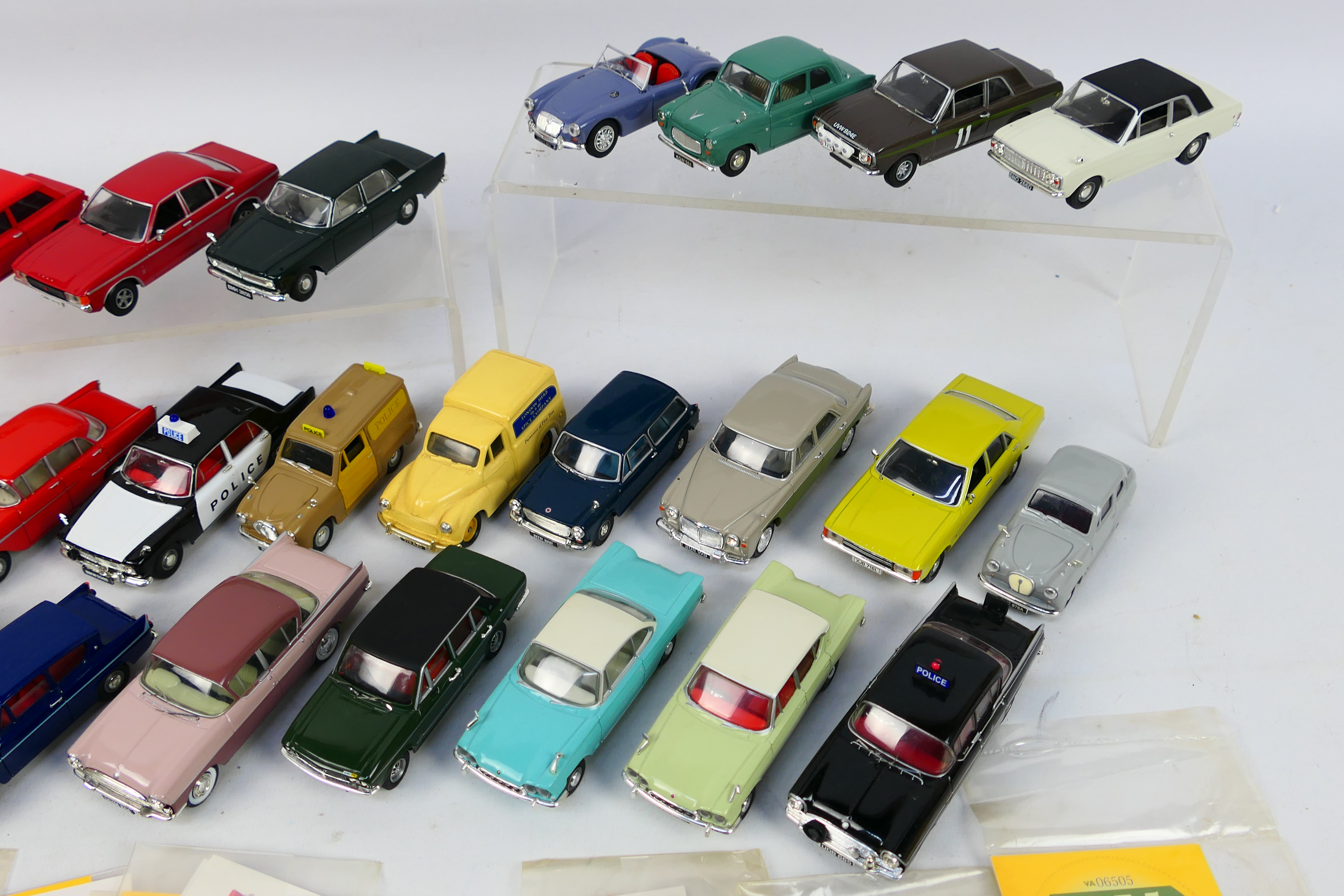 Corgi Vanguards - A collection of unboxed cars including Vauxhall PA Cresta, Ford Cortina, - Image 3 of 5