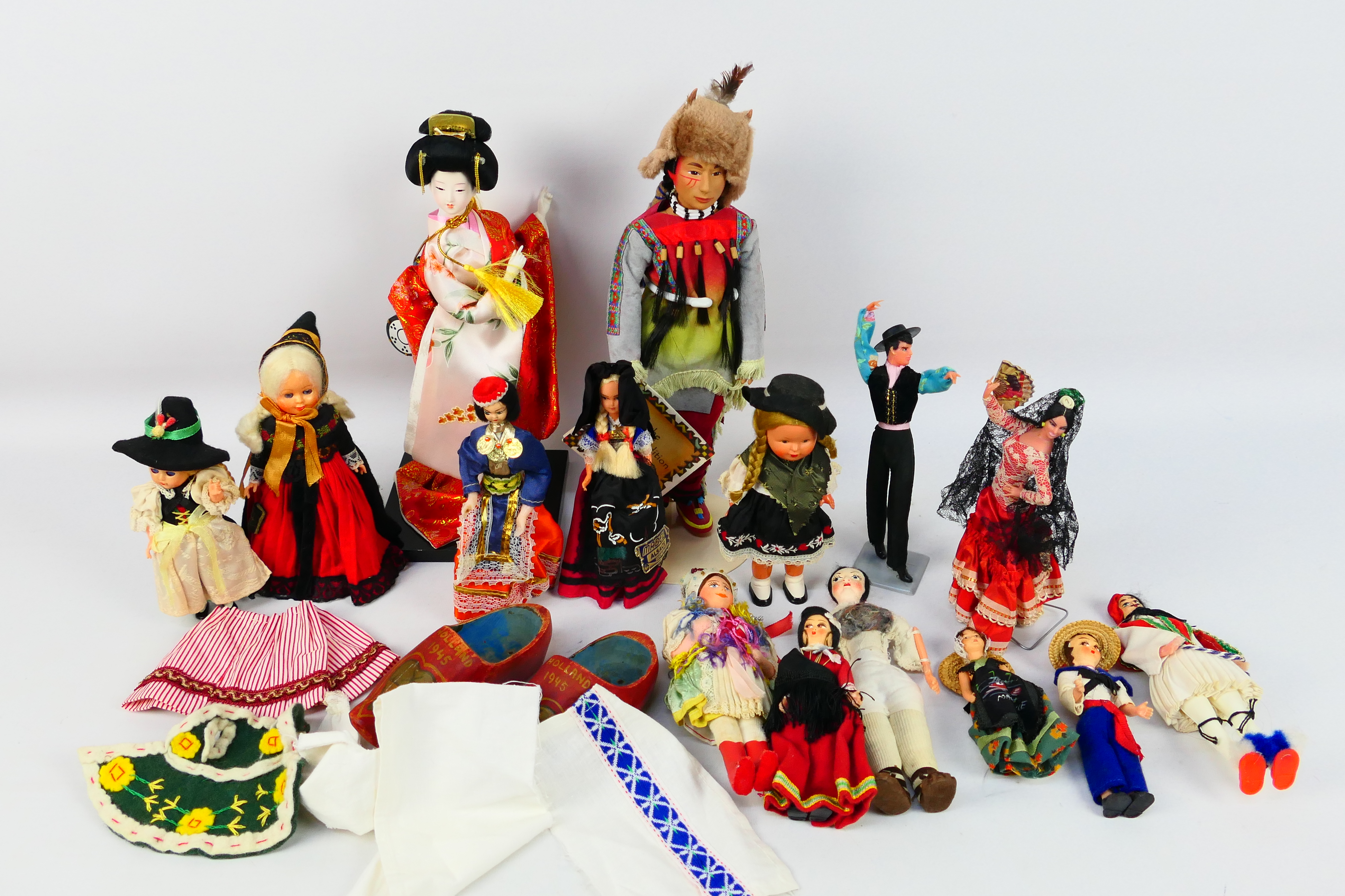 Sandy Dolls - Other - A collection of costume dolls including a limited edition Wise Buffalo Sioux
