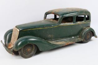 Cor Cor Toys - An original Cor Cor Graham Sedan in green from circa 1933.