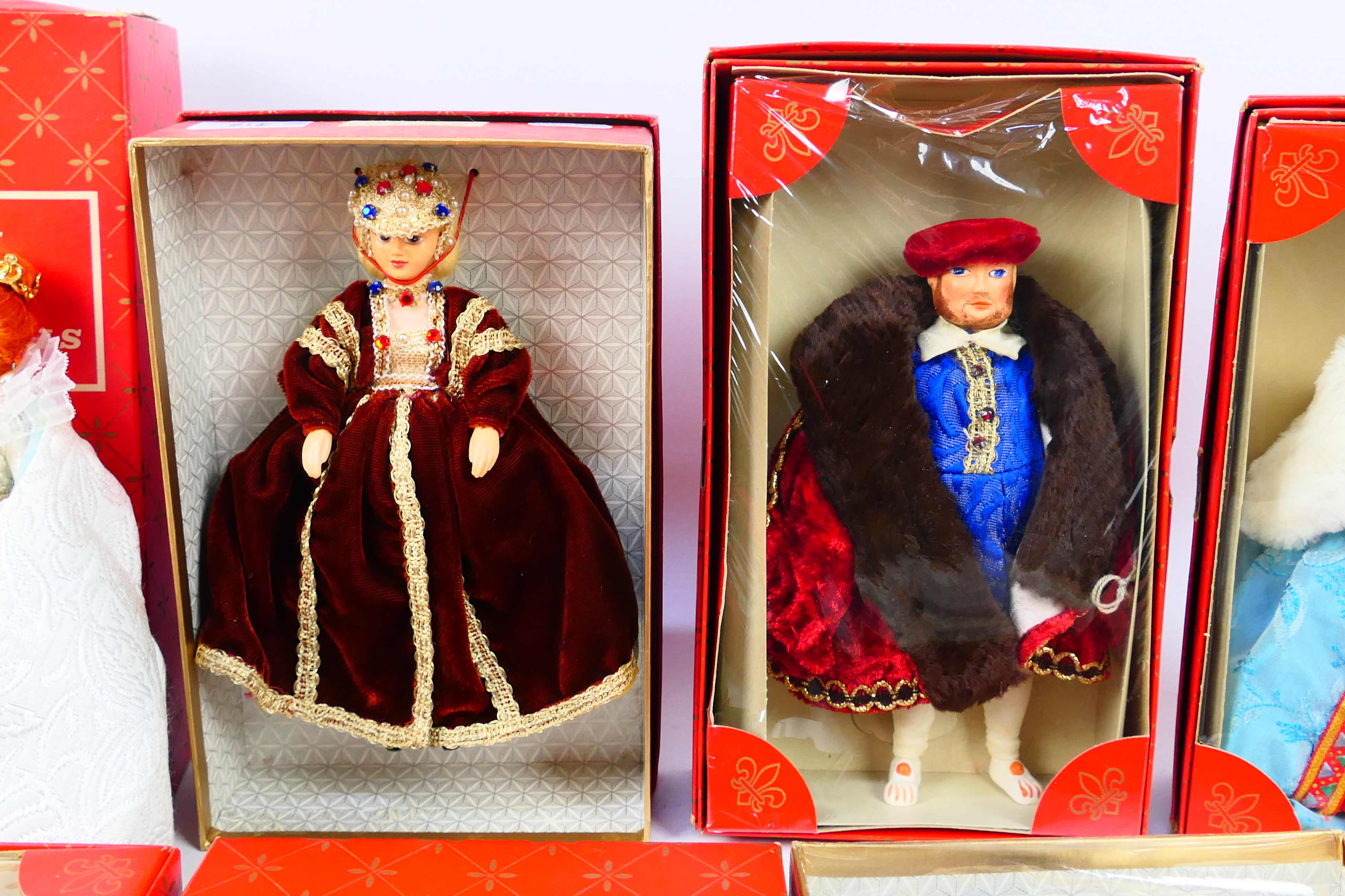 Peggy Nisbet - 6 x boxed costume dolls including, Ann of Cleves # H/222, Ann Boleyn # H217, - Image 3 of 7