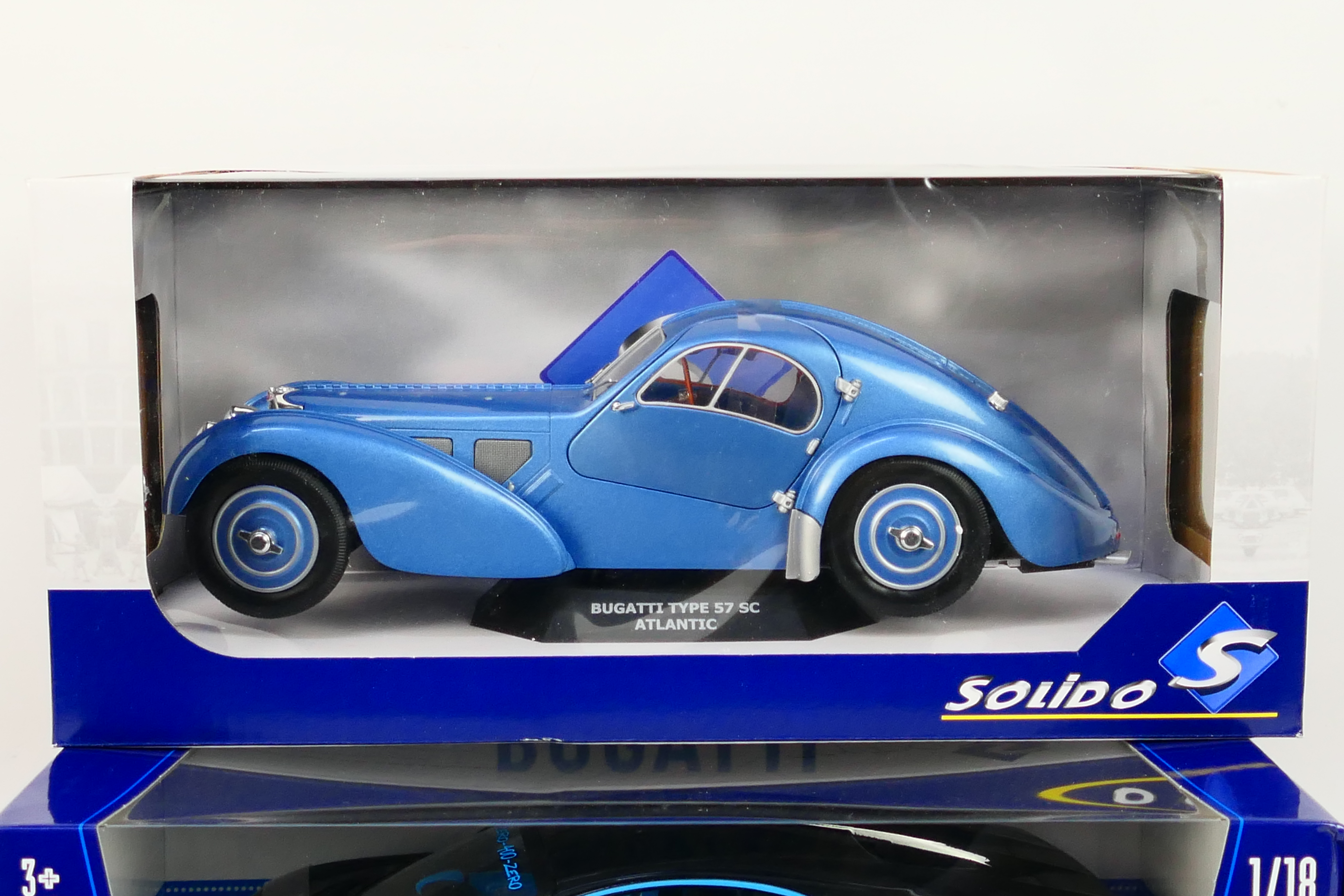 Solido - Bburago - Two boxed diecast 1:18 scale Bugatti model cars. - Image 2 of 3